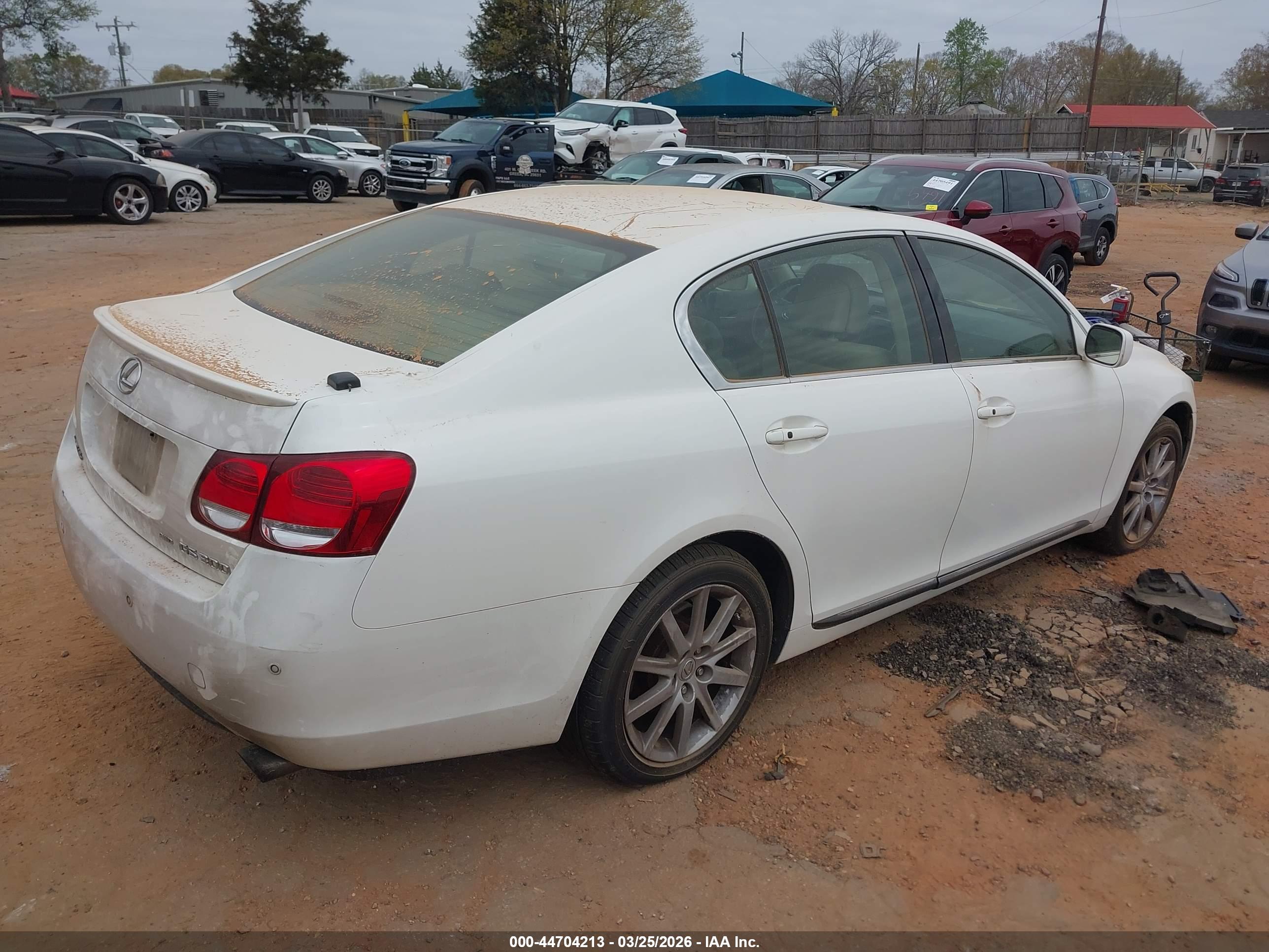 LEXUS GS image 4