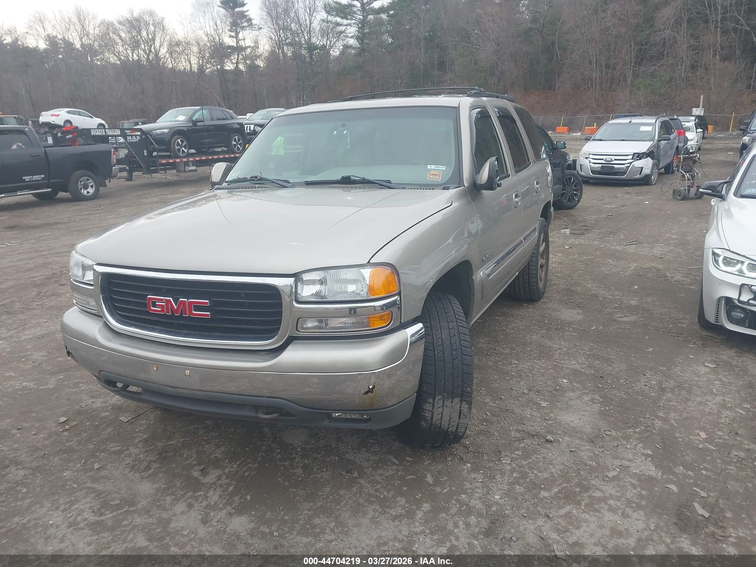 GMC YUKON image 2