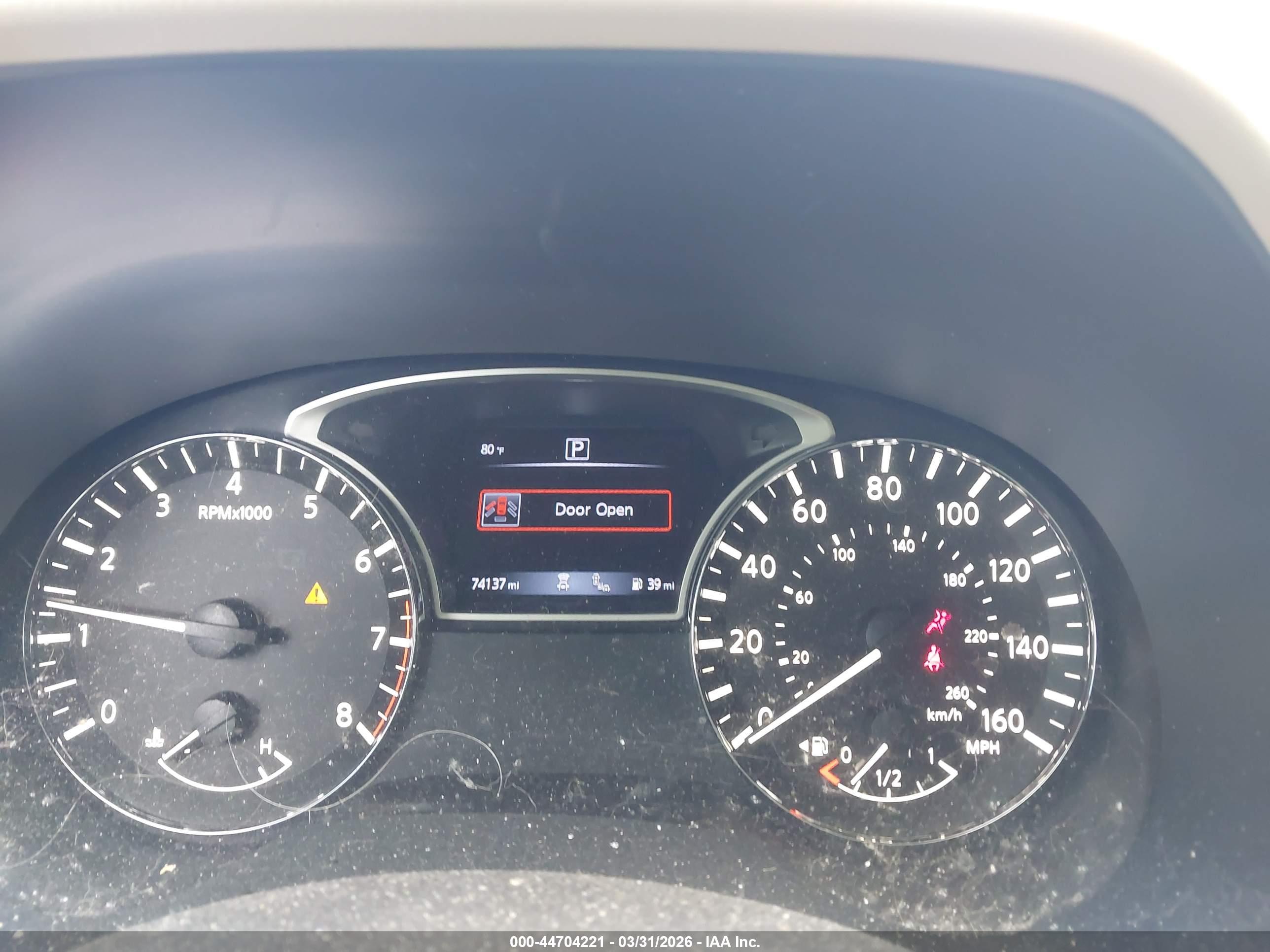 NISSAN PATHFINDER image 7
