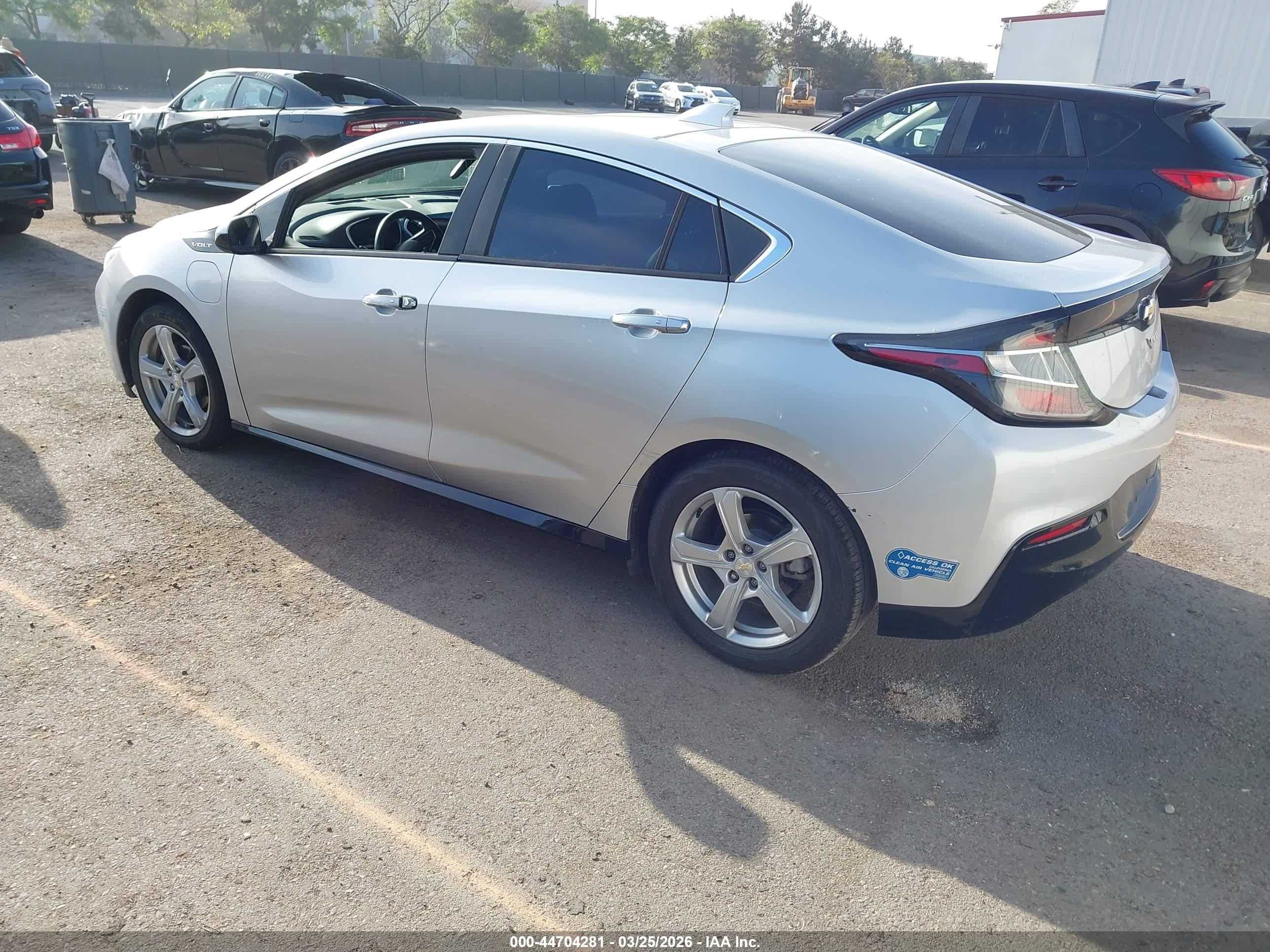 CHEVROLET VOLT image 3