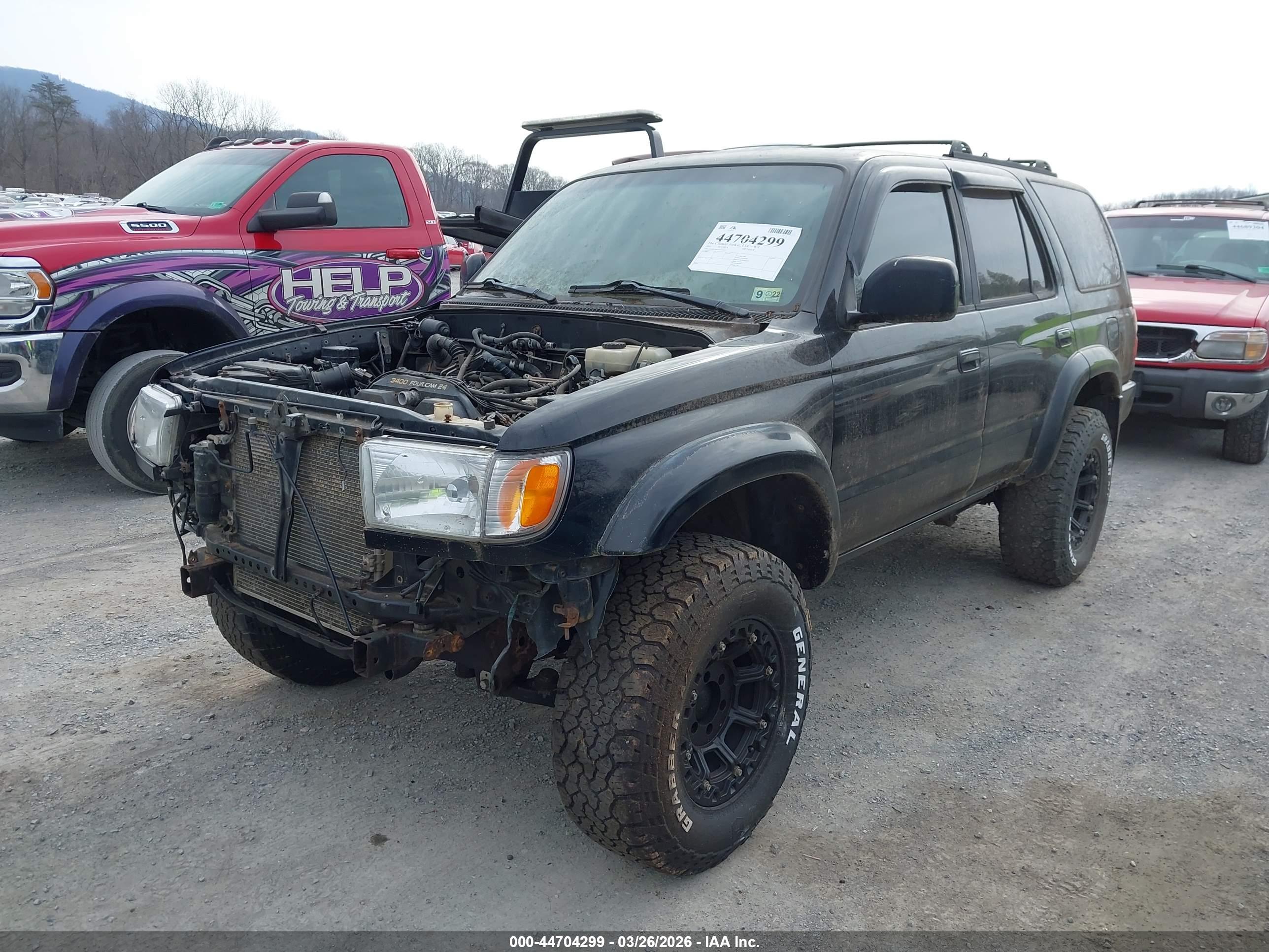 TOYOTA 4RUNNER image 6