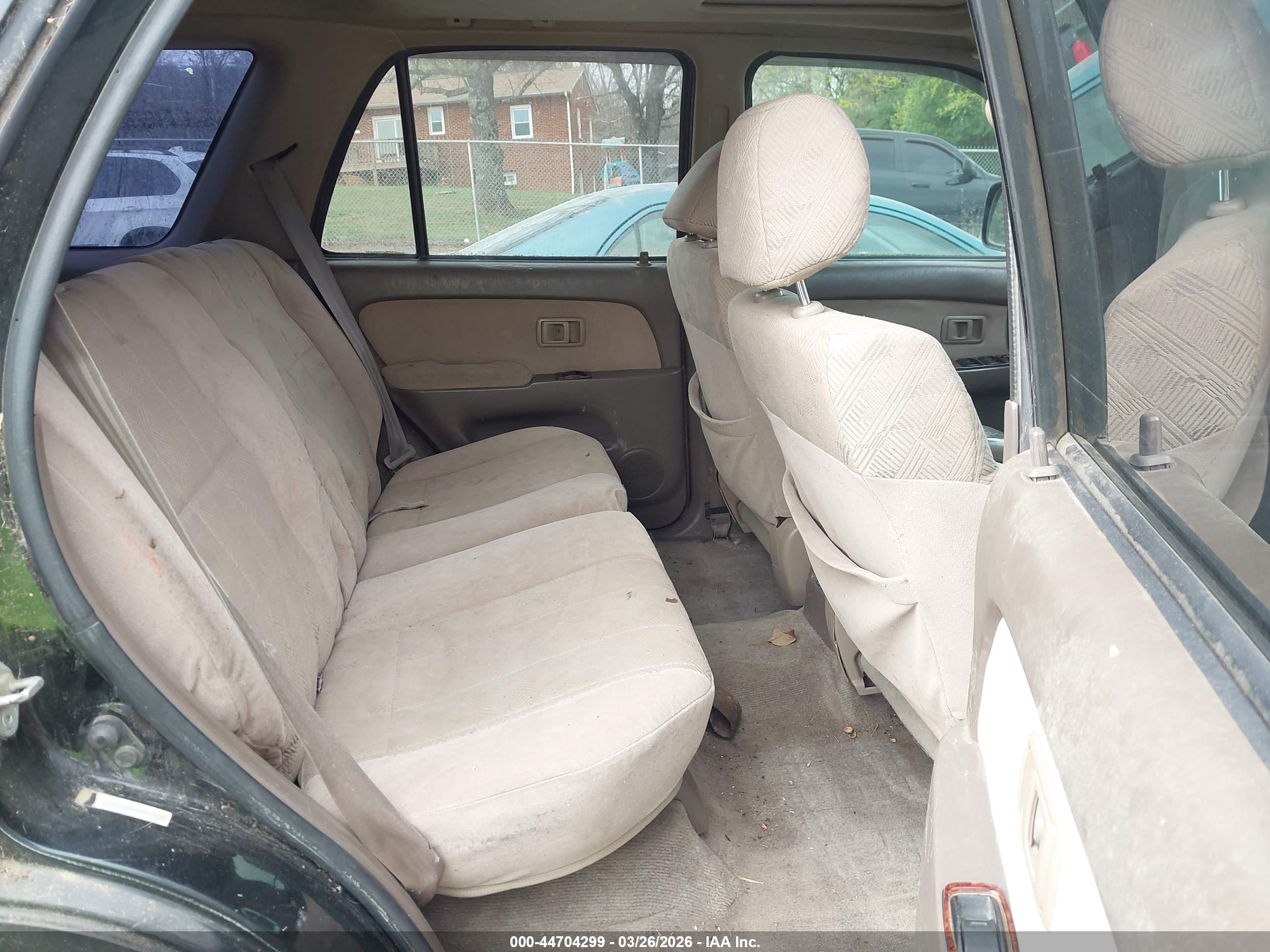 TOYOTA 4RUNNER image 8