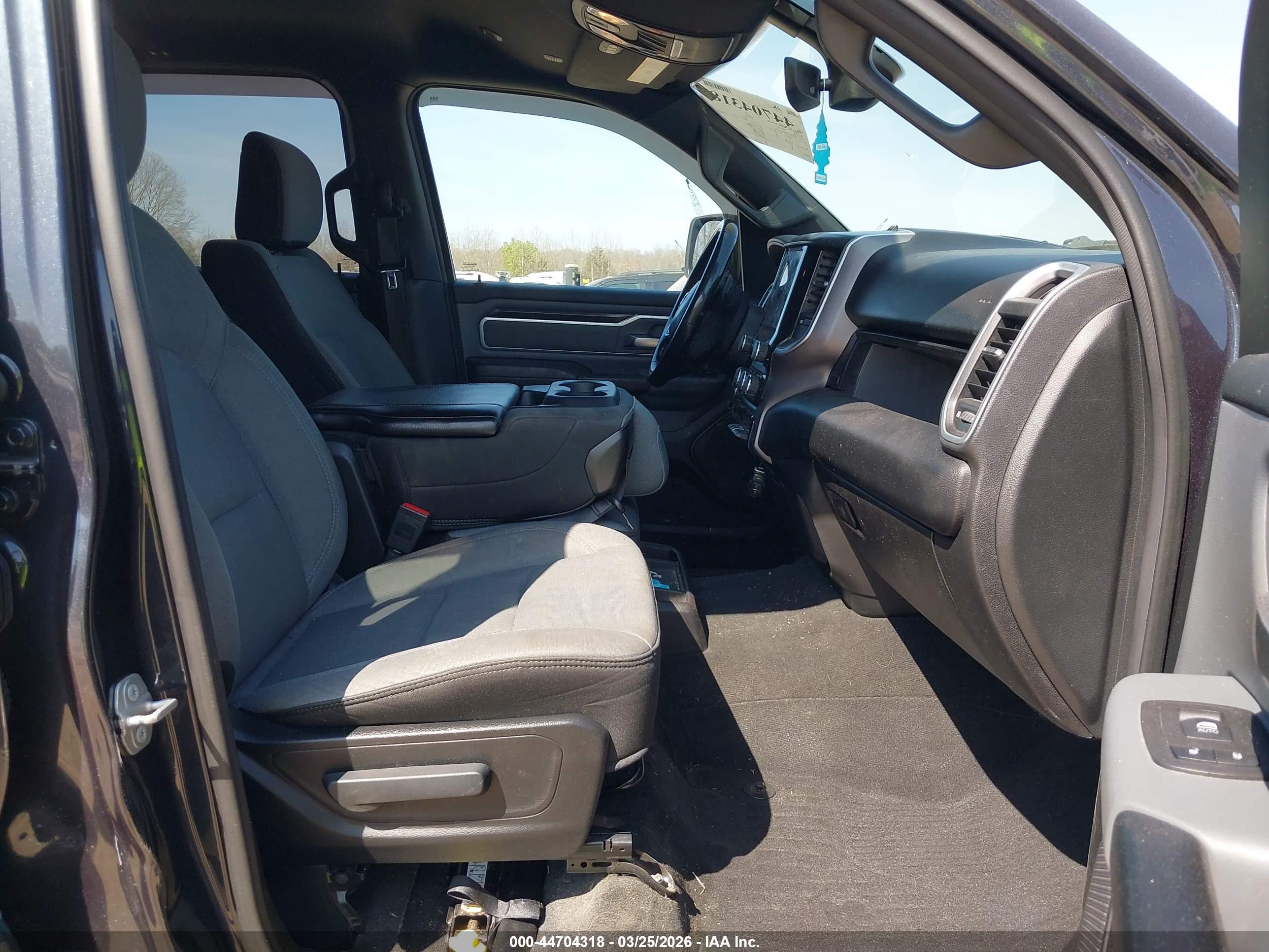 RAM 1500 image 5