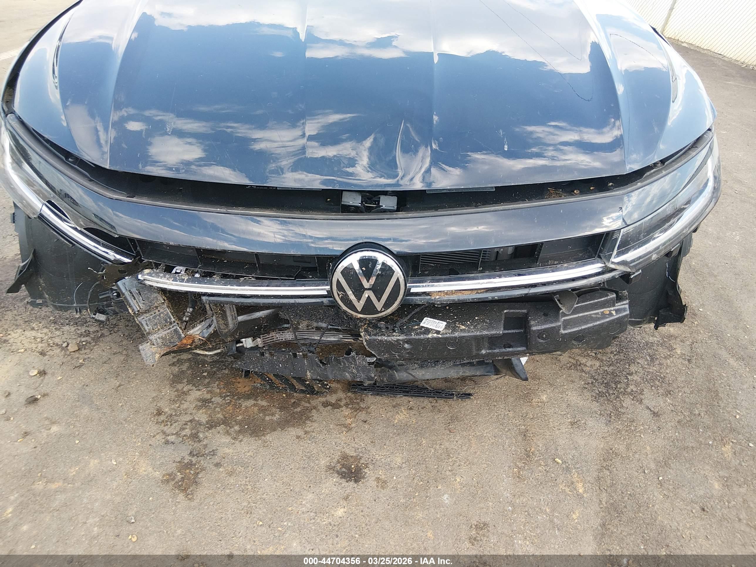 VOLKSWAGEN JETTA image 6