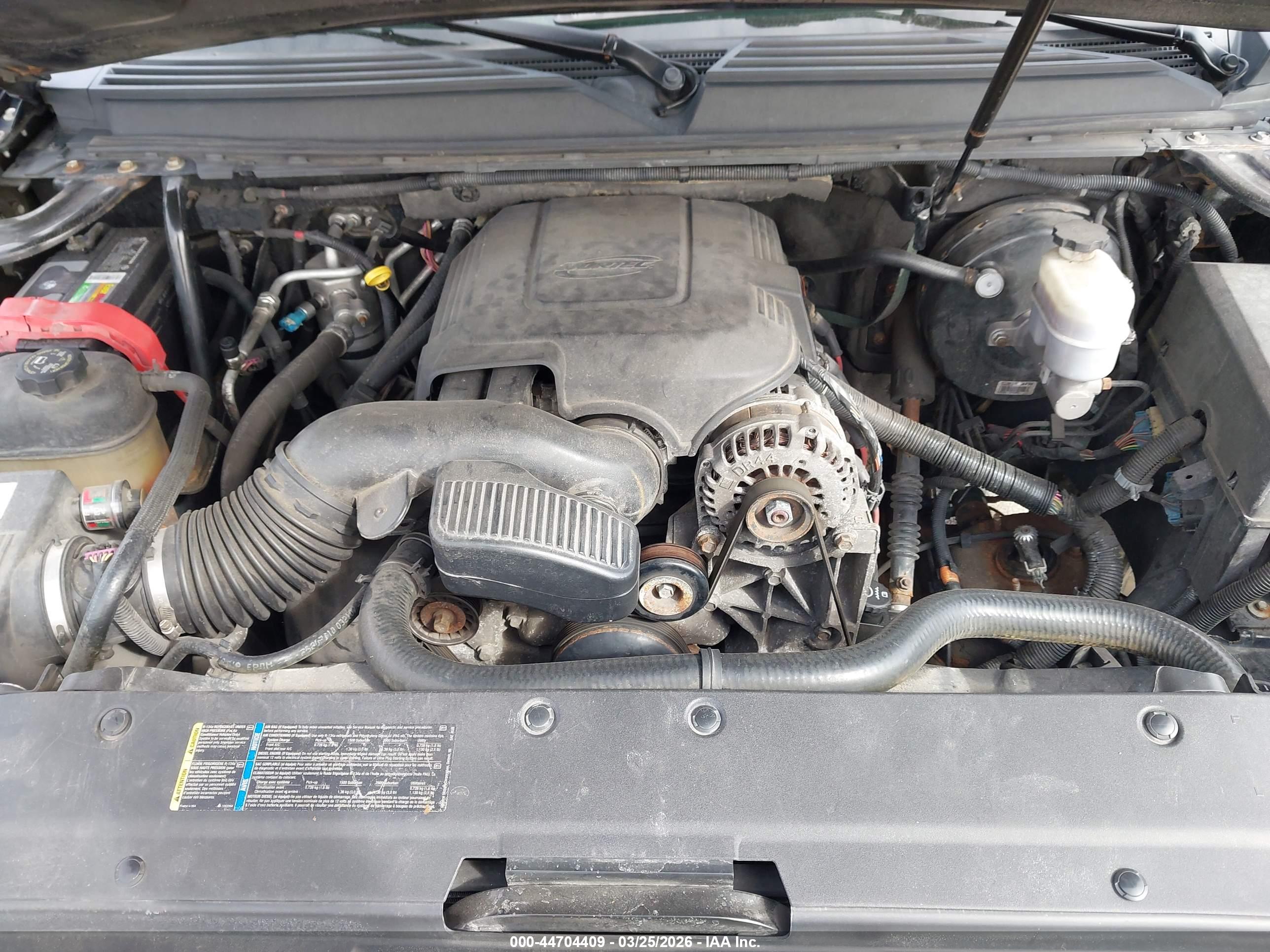 GMC YUKON image 10