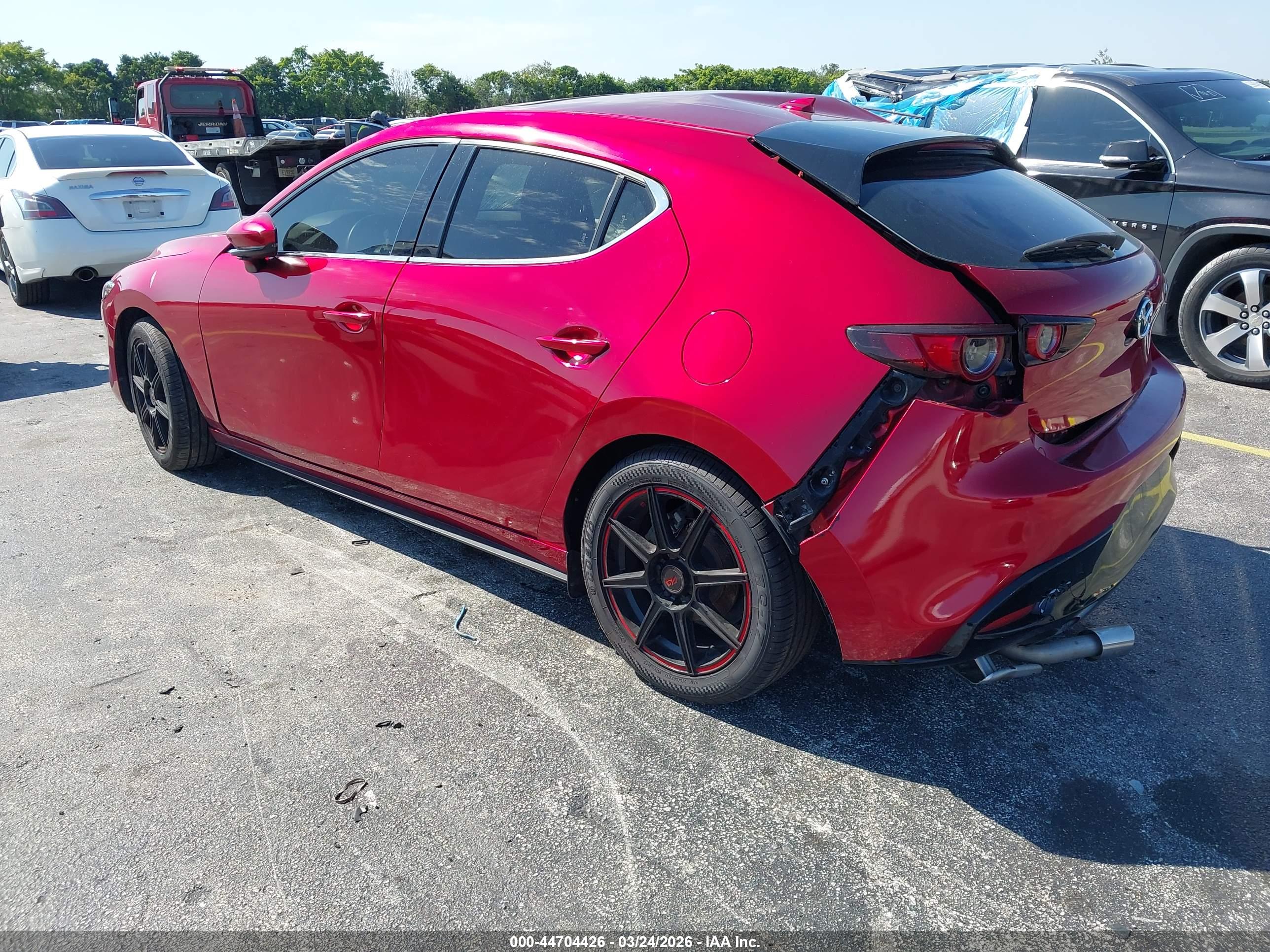 MAZDA MAZDA3 image 3