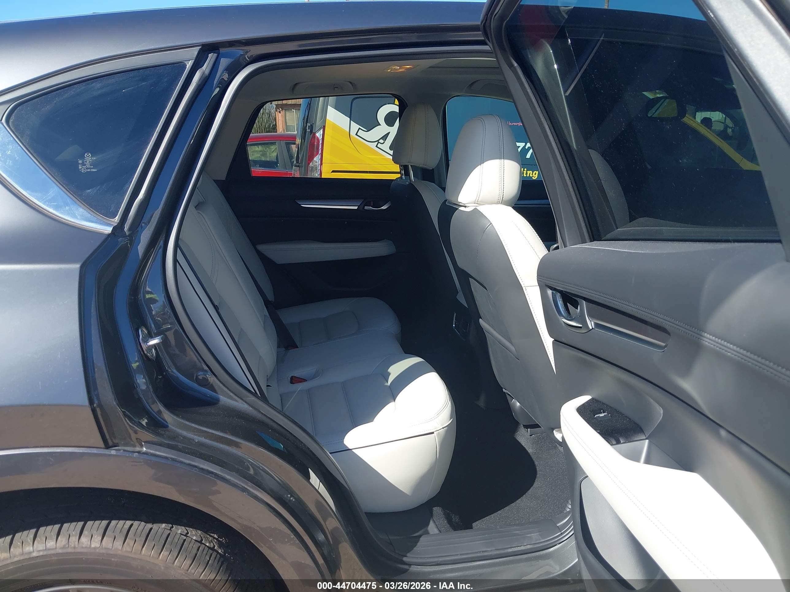 MAZDA CX-5 image 8