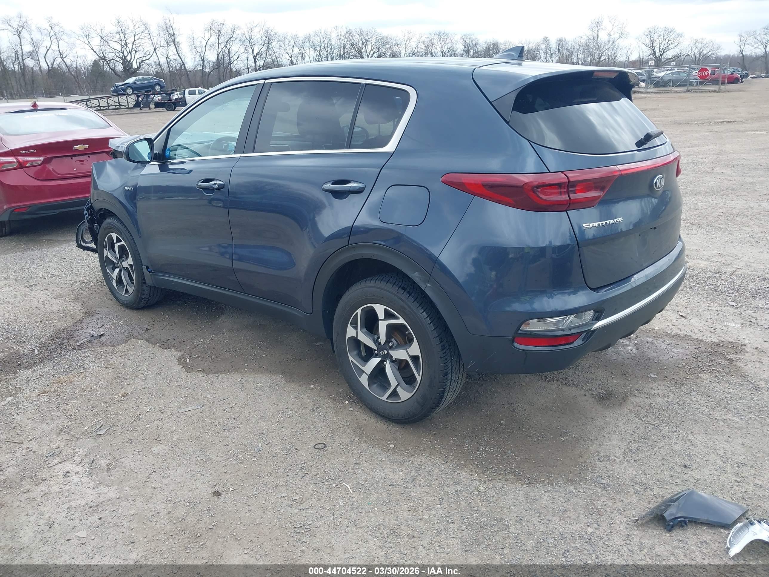 KIA SPORTAGE image 3