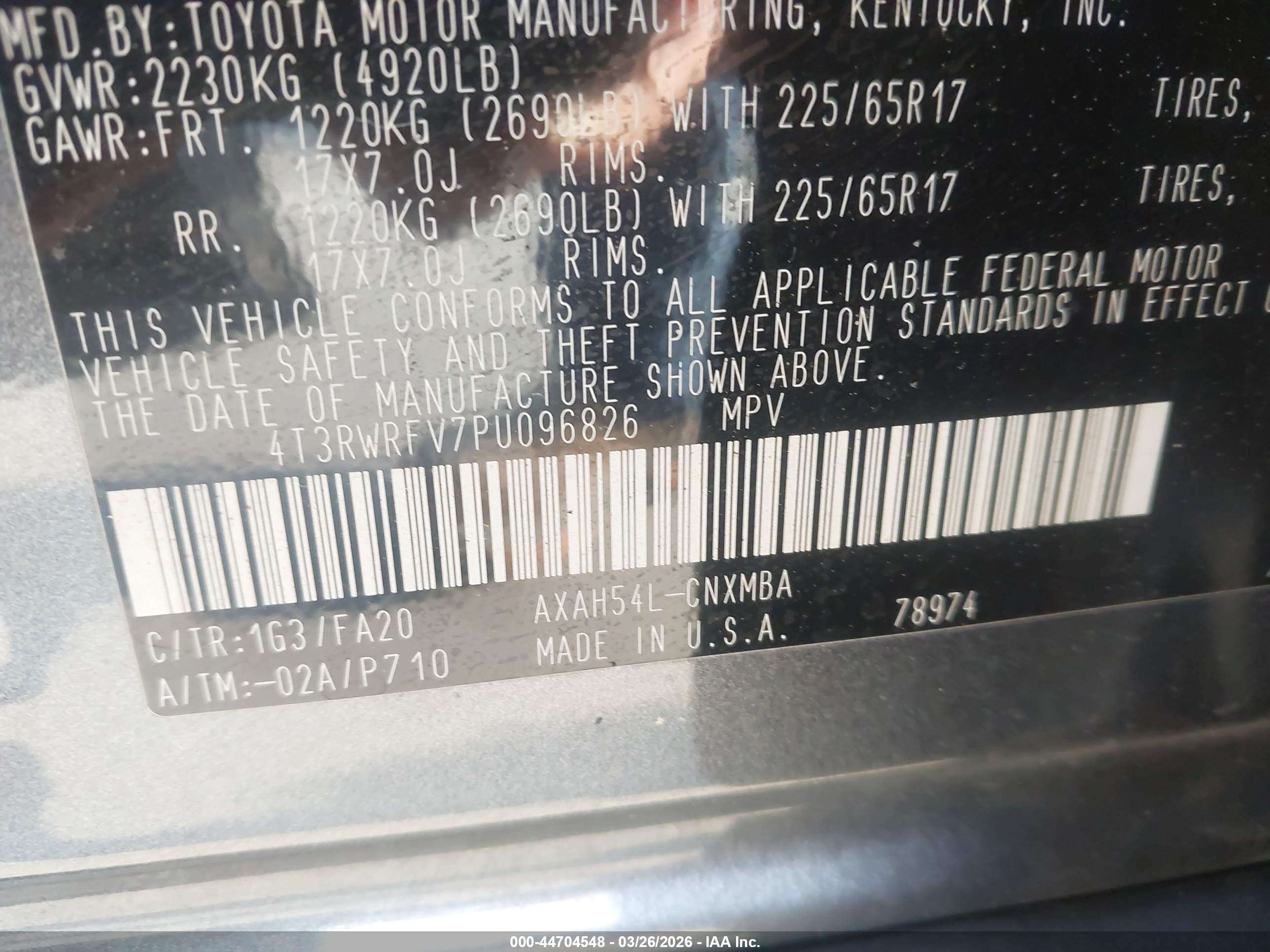 TOYOTA RAV4 image 9
