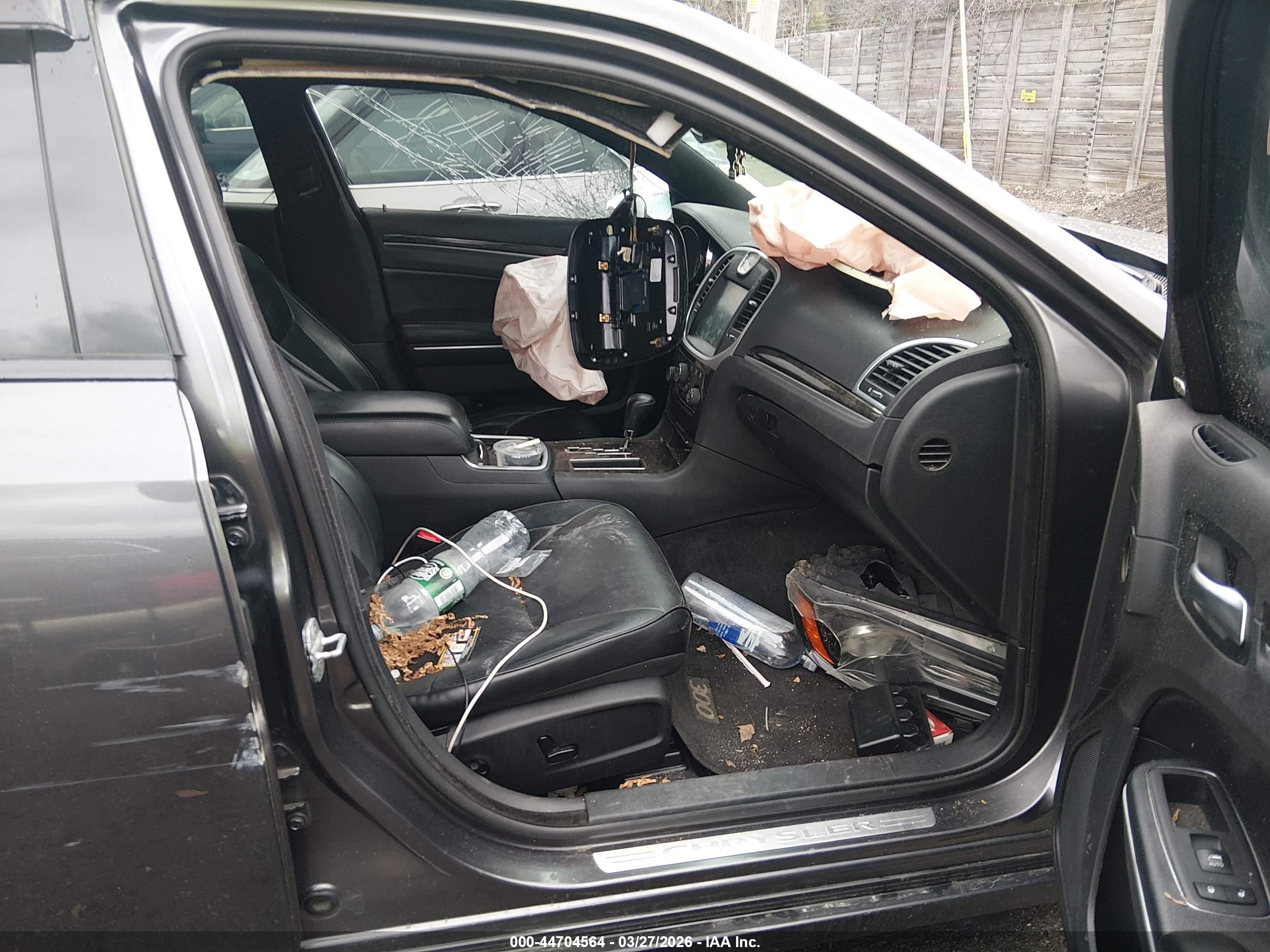 CHRYSLER 300C image 5