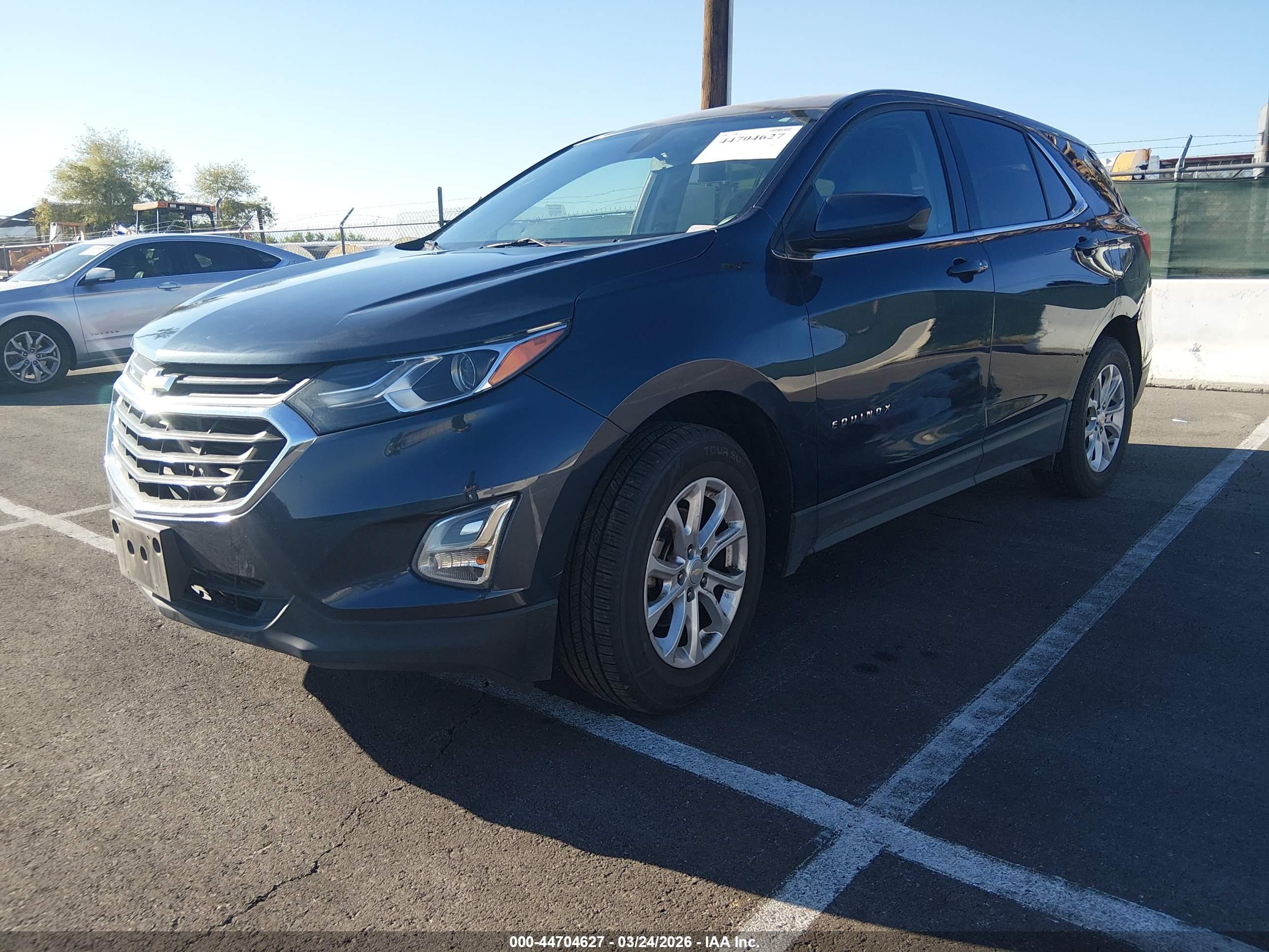 CHEVROLET EQUINOX image 2
