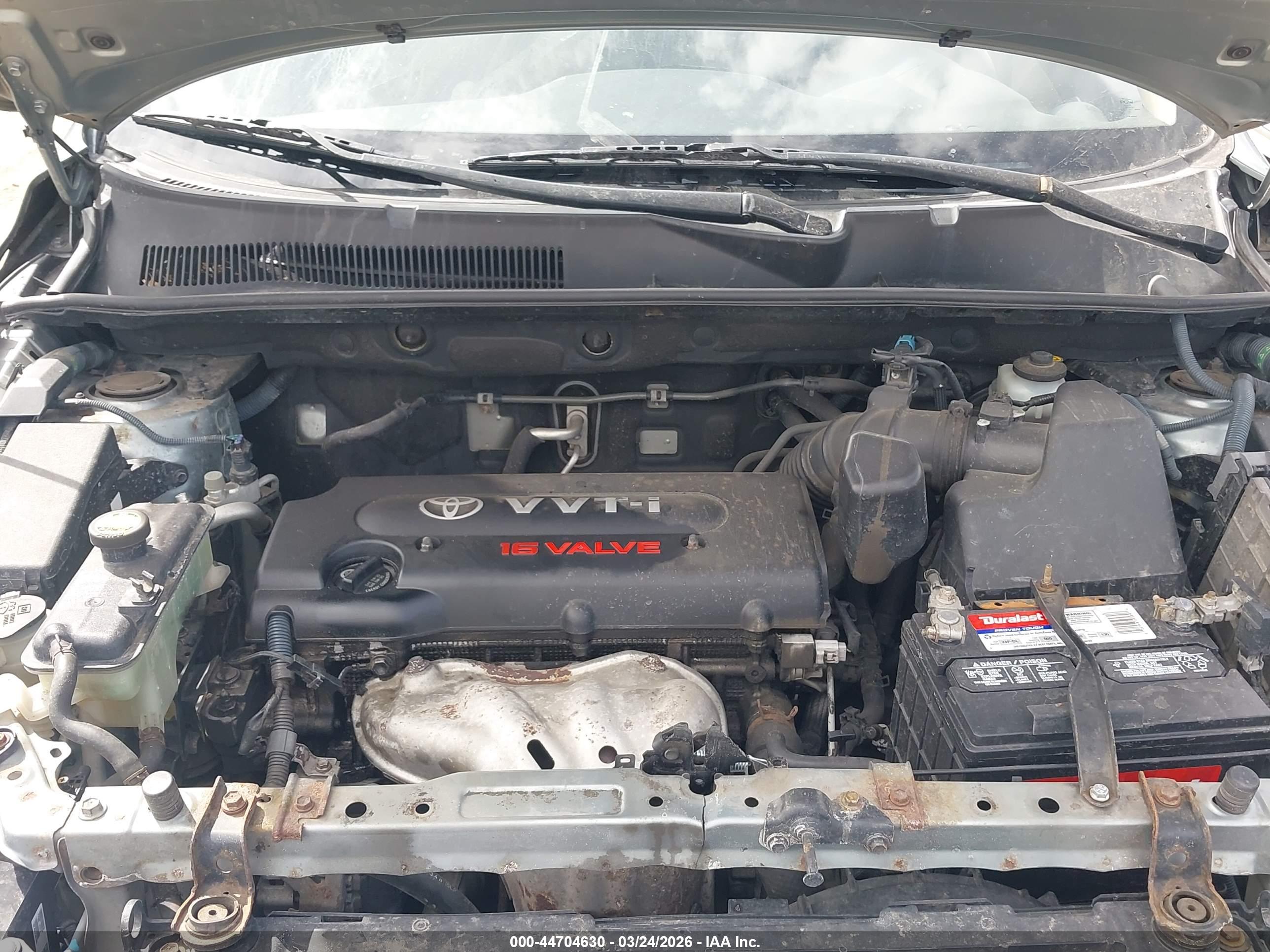TOYOTA RAV4 image 10