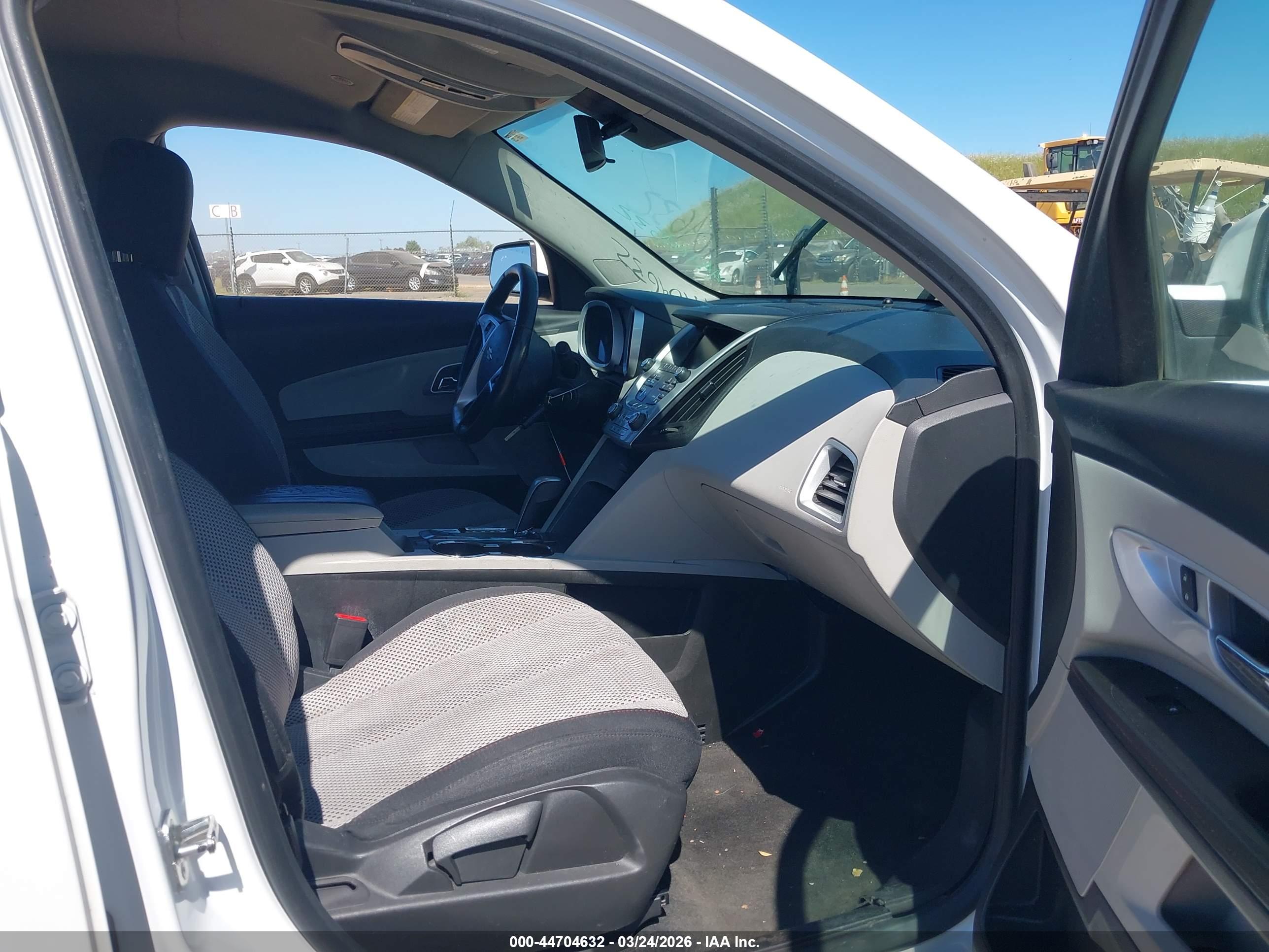 CHEVROLET EQUINOX image 5