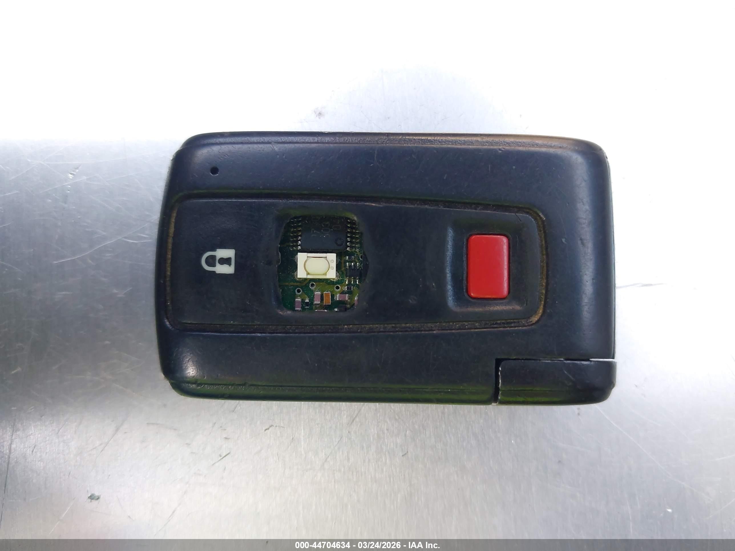 TOYOTA PRIUS image 11