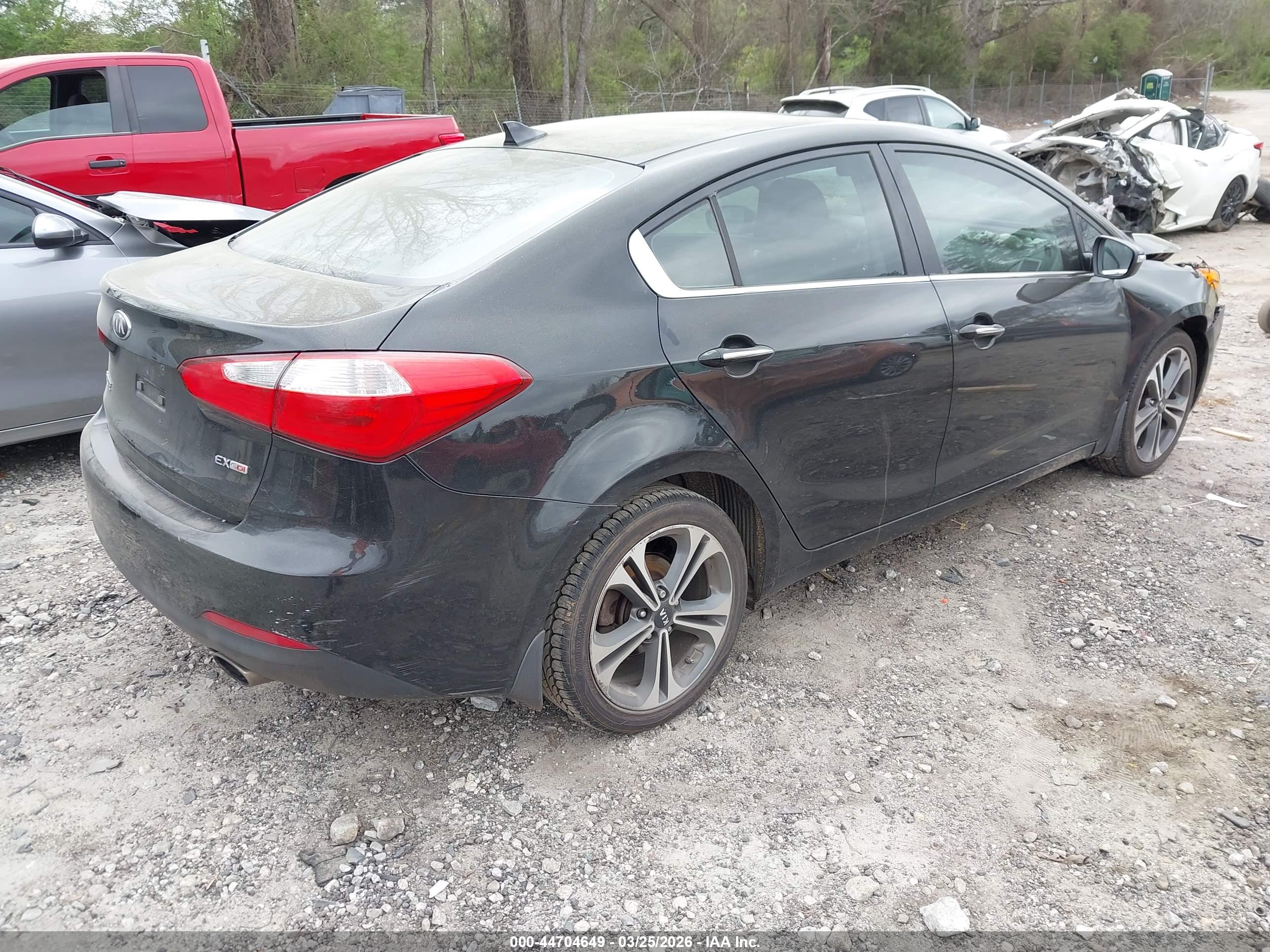 KIA FORTE image 4