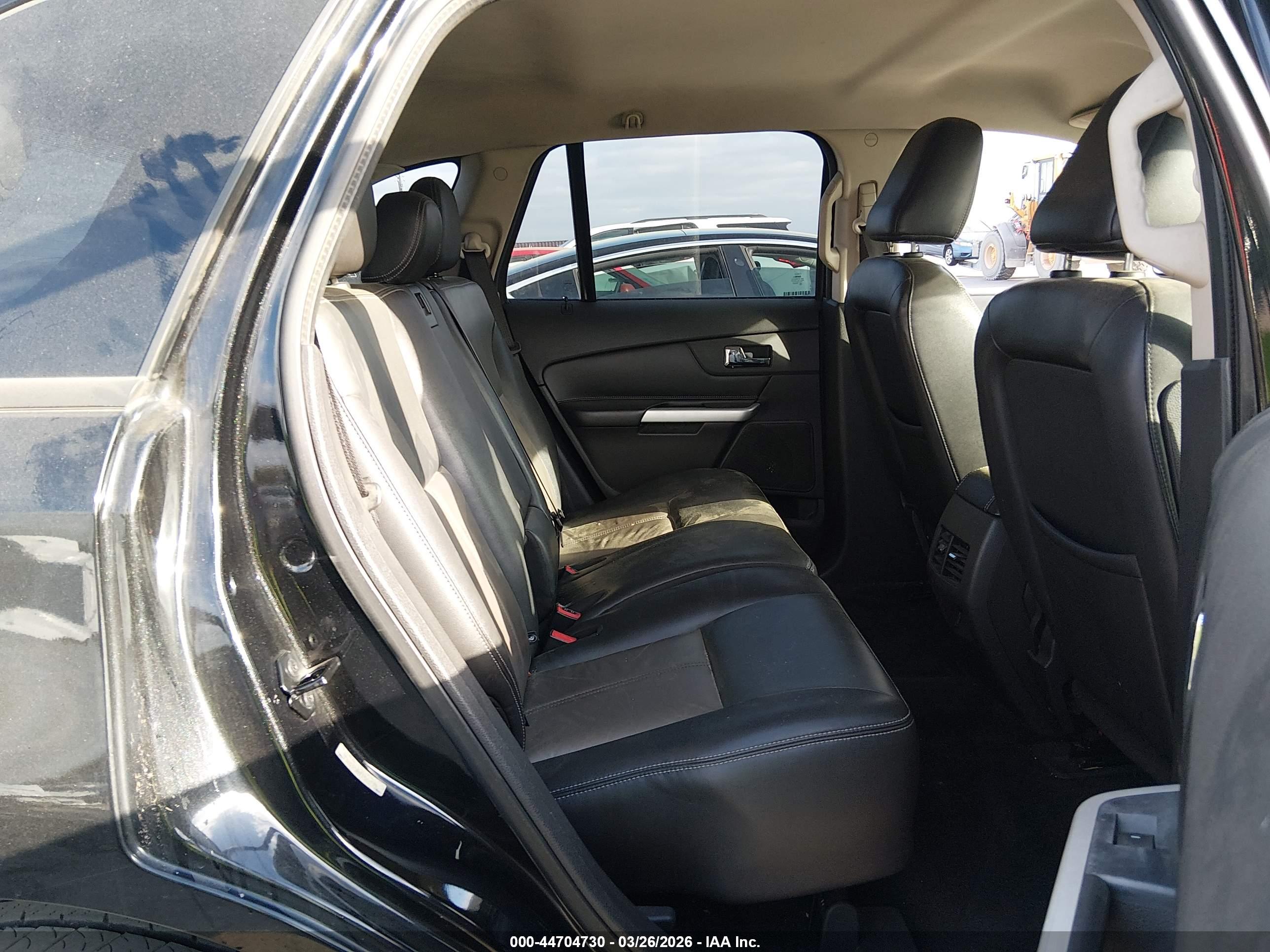 FORD EDGE image 8