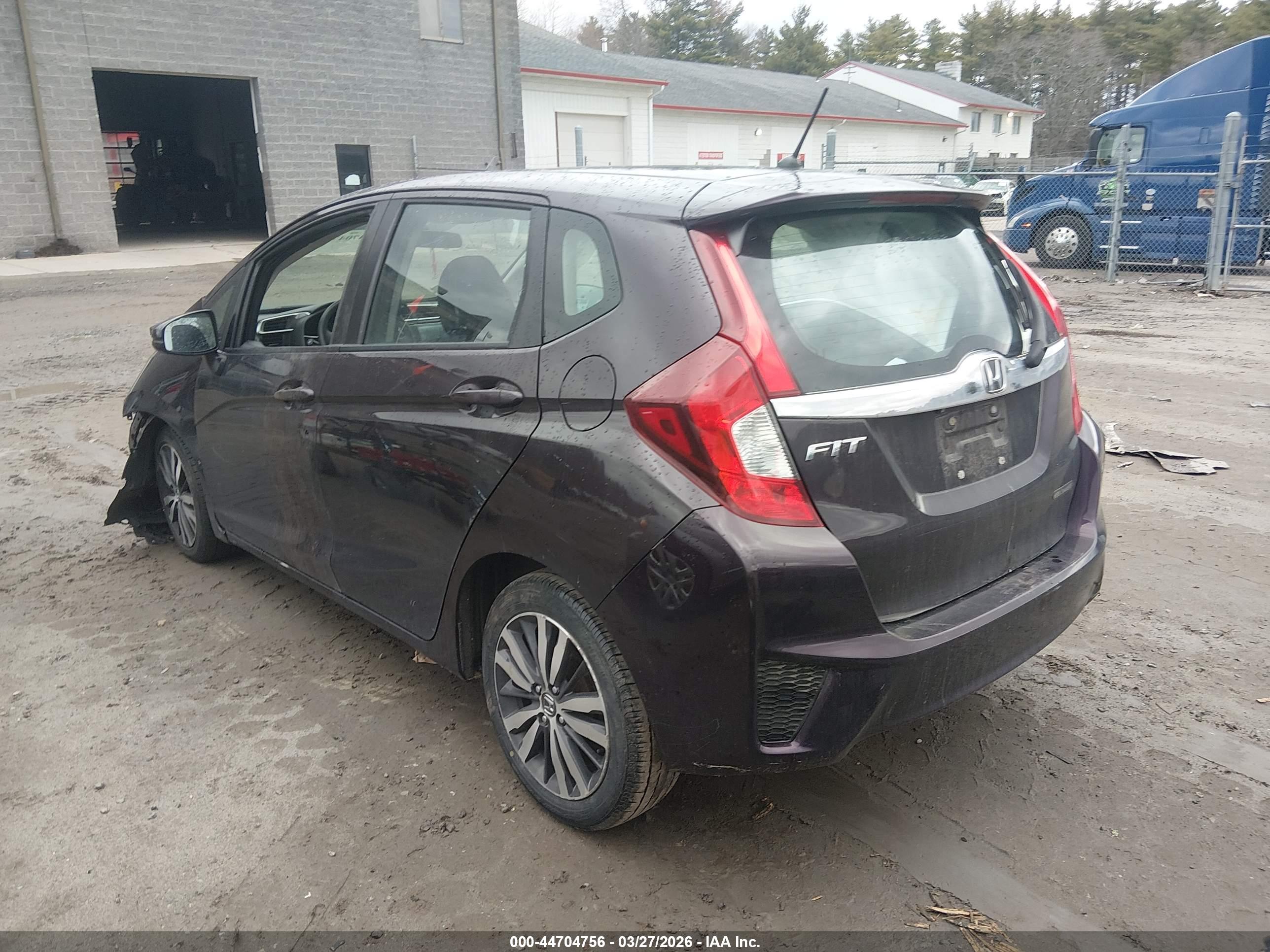 HONDA FIT image 3