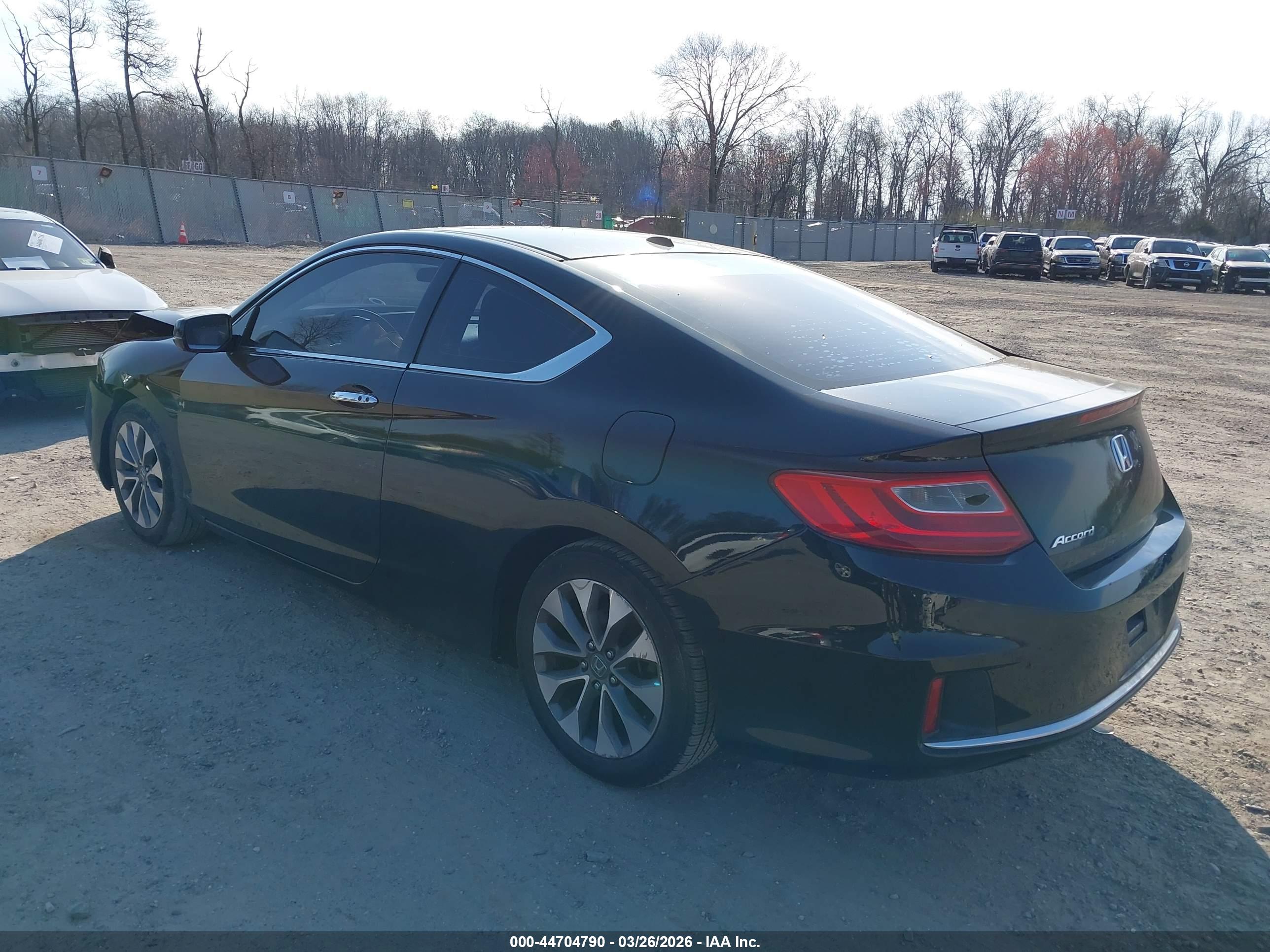 HONDA ACCORD image 3