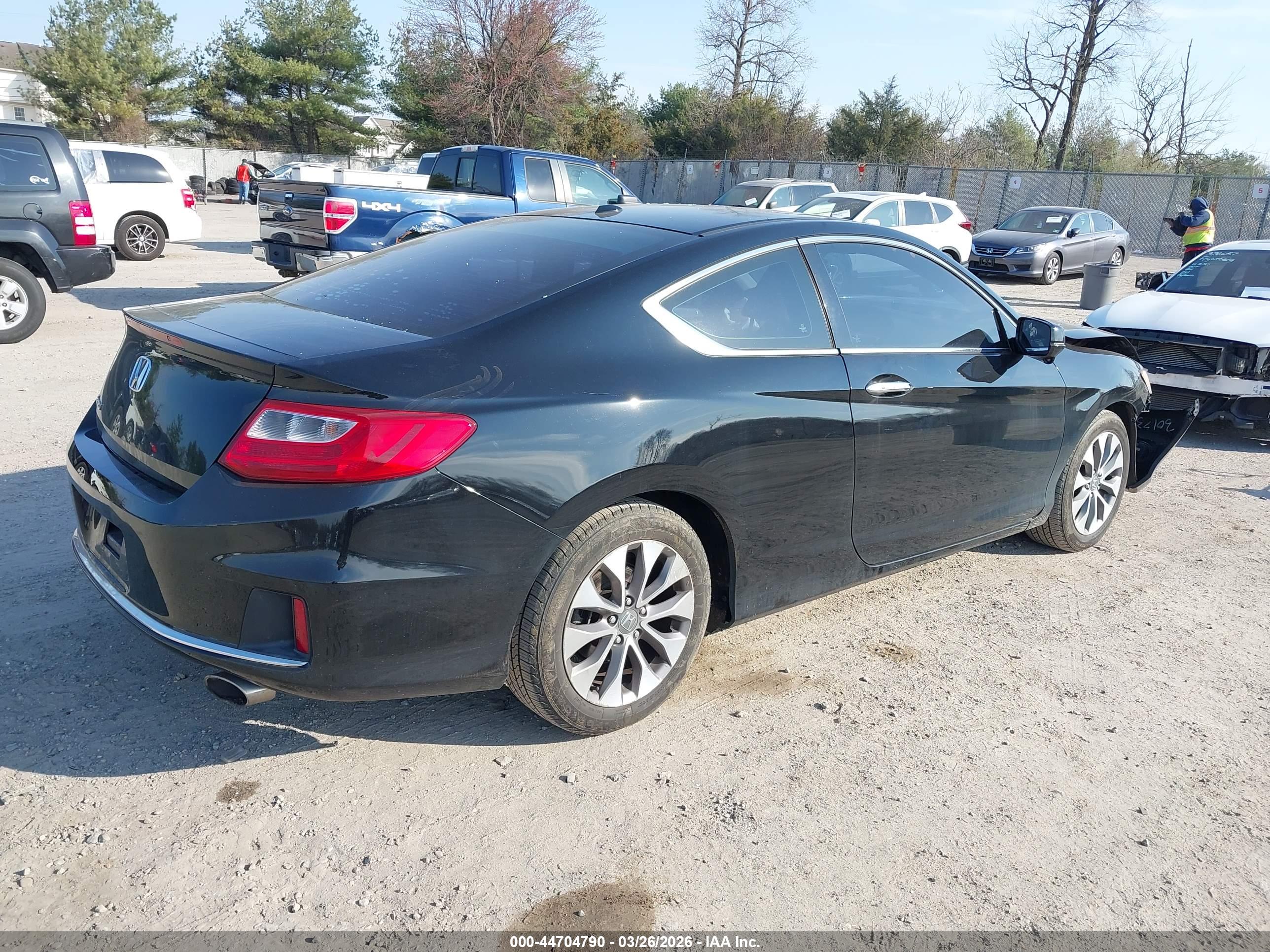 HONDA ACCORD image 4