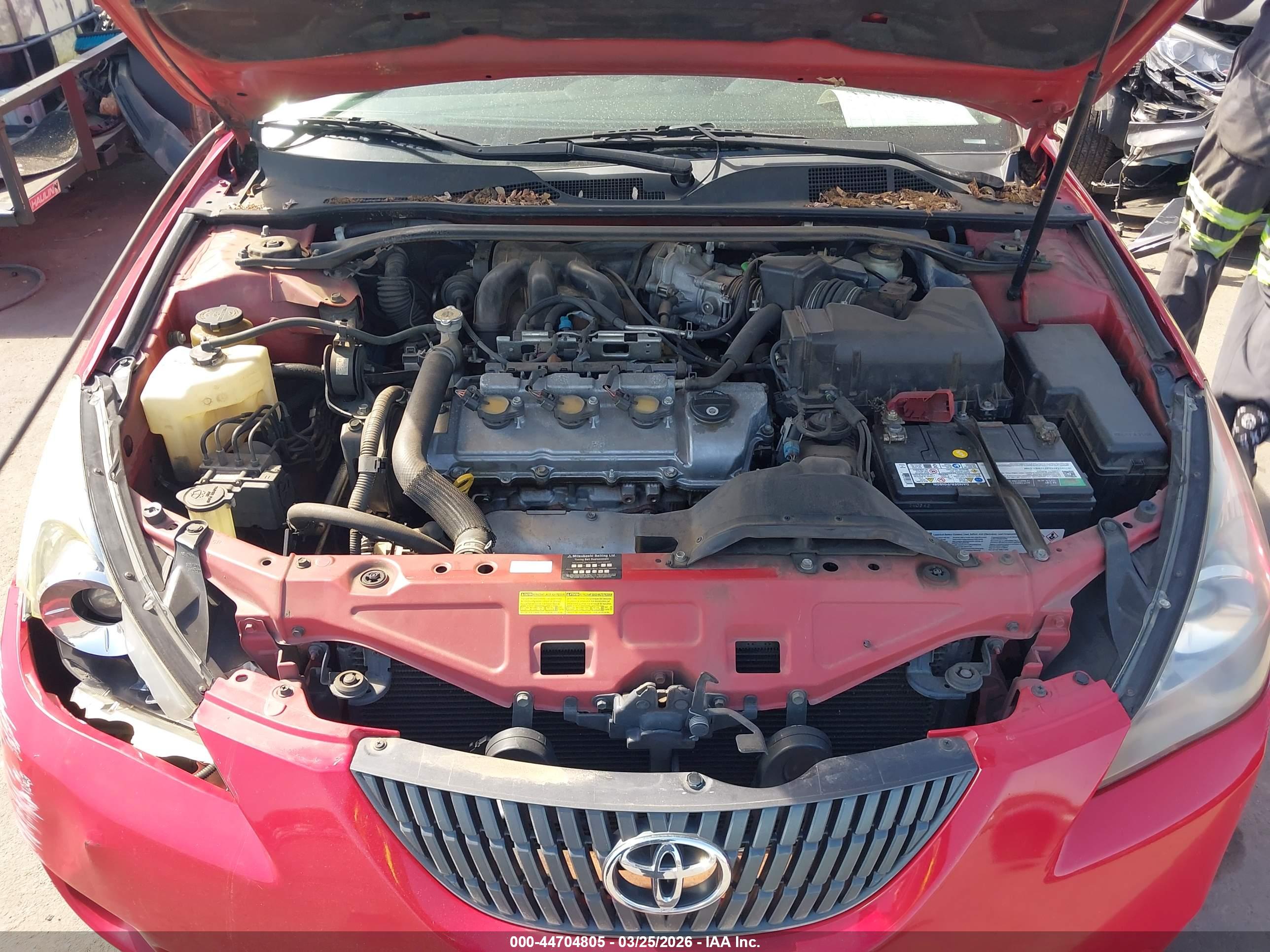 TOYOTA CAMRY image 10