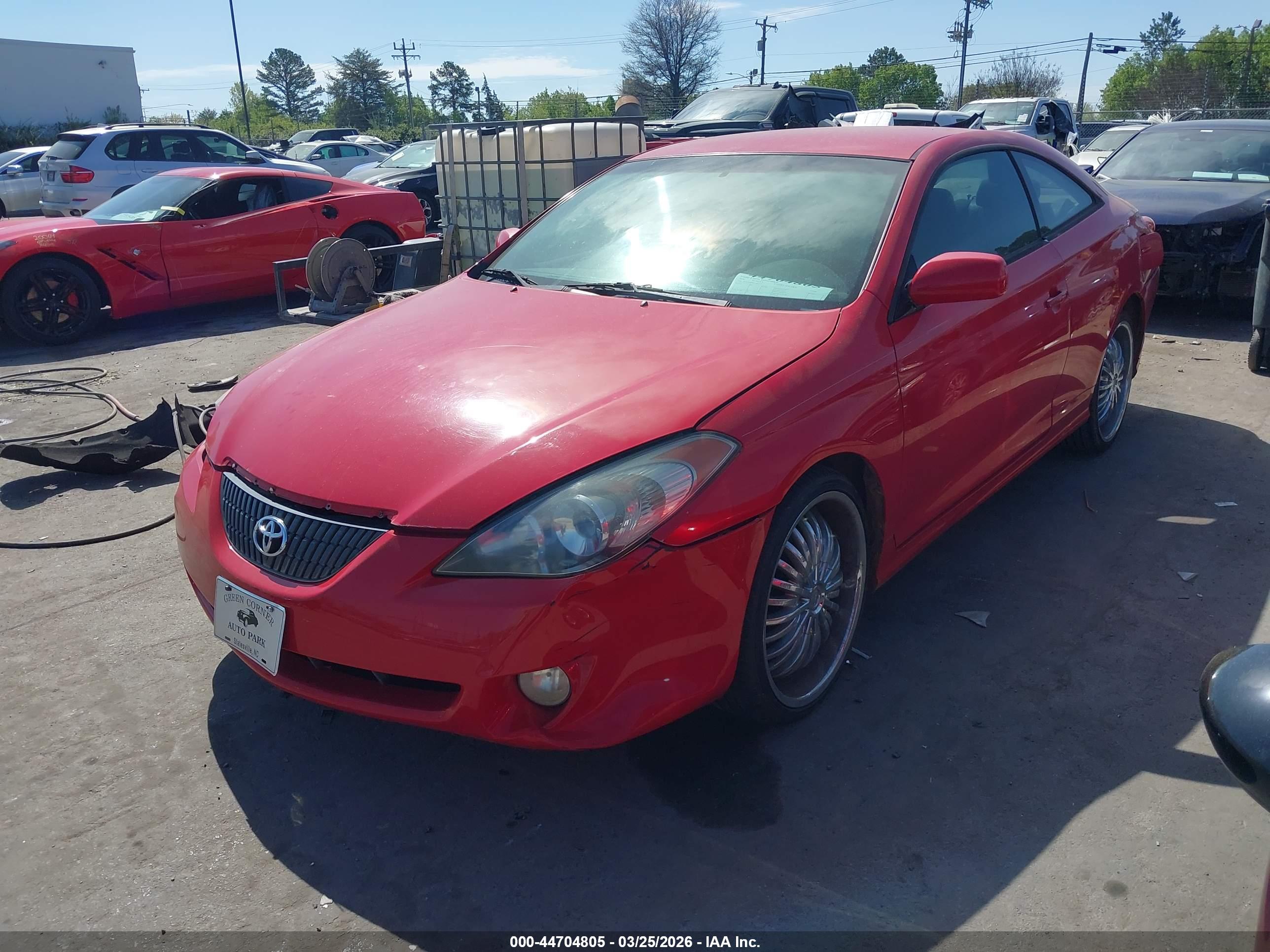 TOYOTA CAMRY image 2