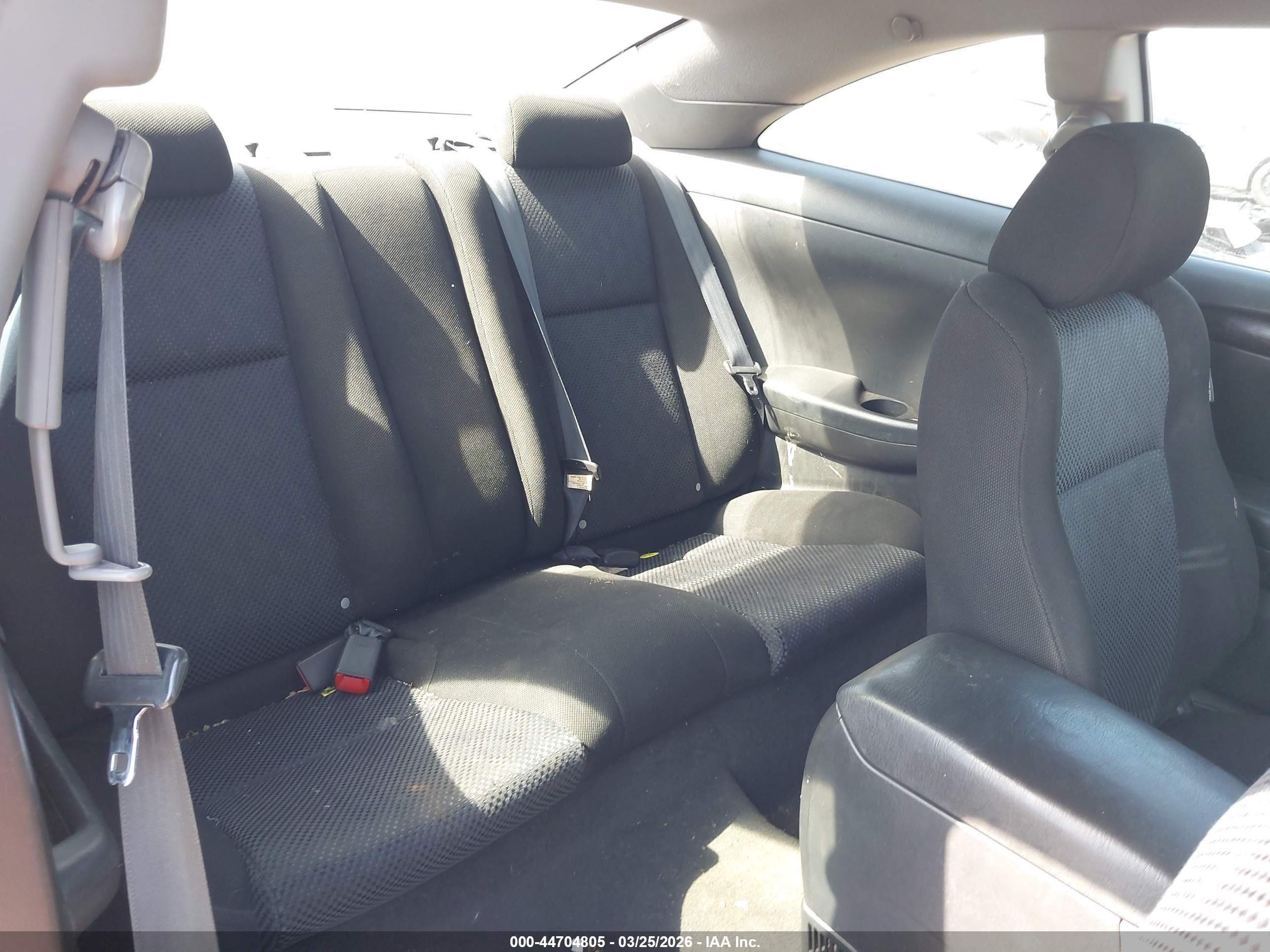 TOYOTA CAMRY image 8