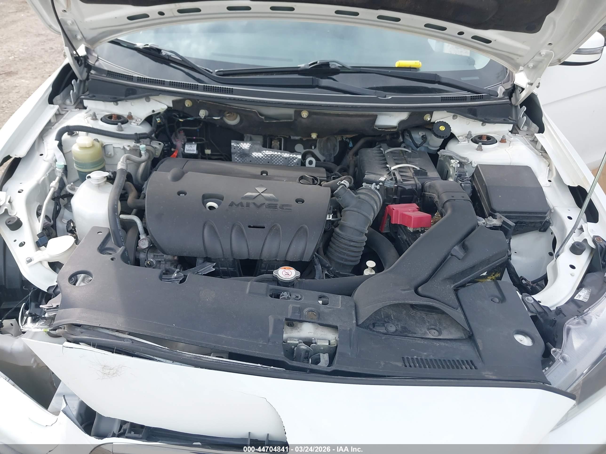 MITSUBISHI LANCER image 10