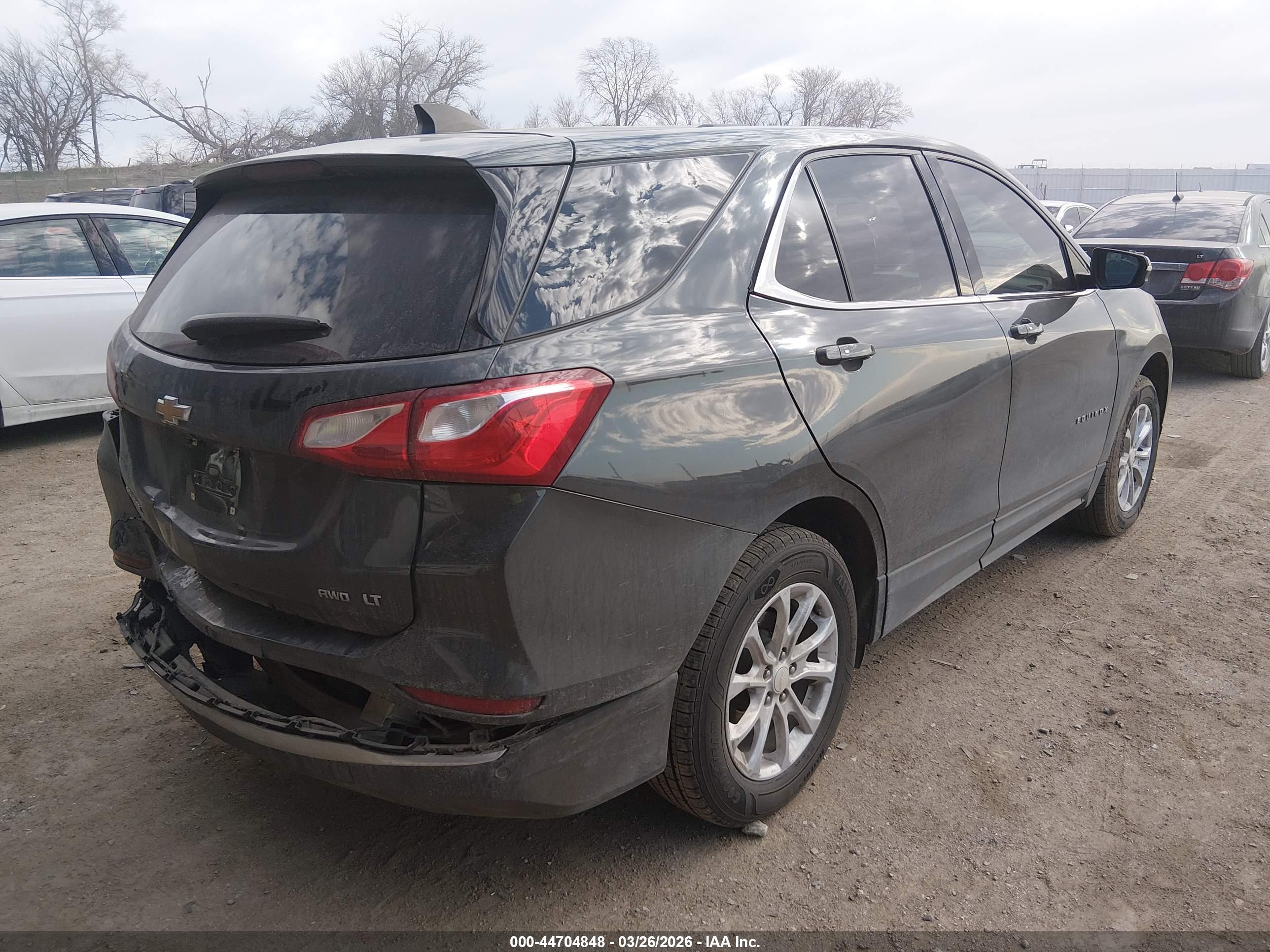 CHEVROLET EQUINOX image 4
