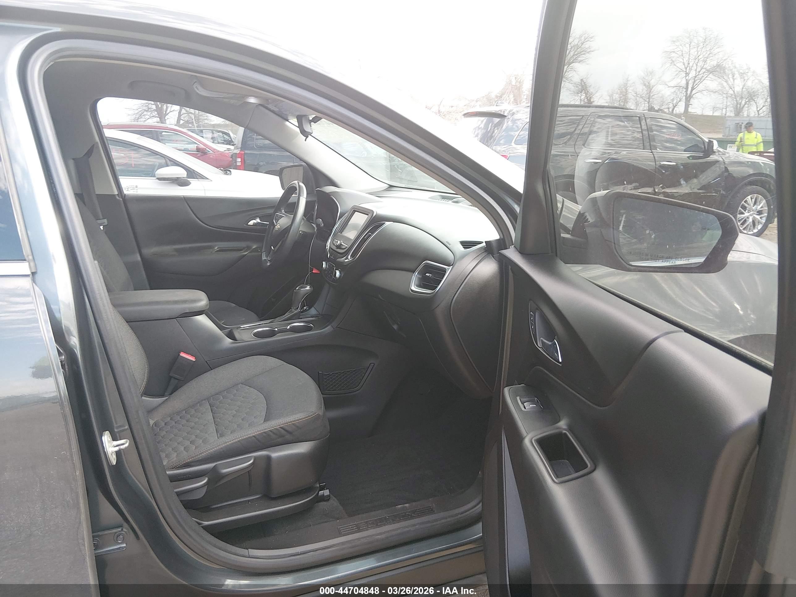 CHEVROLET EQUINOX image 5