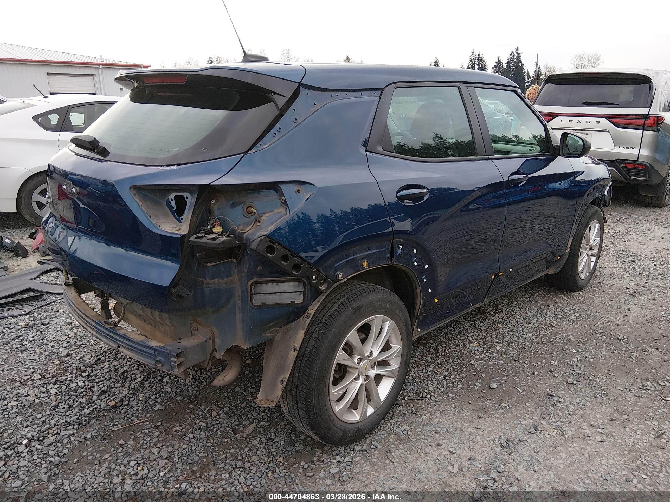 CHEVROLET TRAILBLAZER image 4