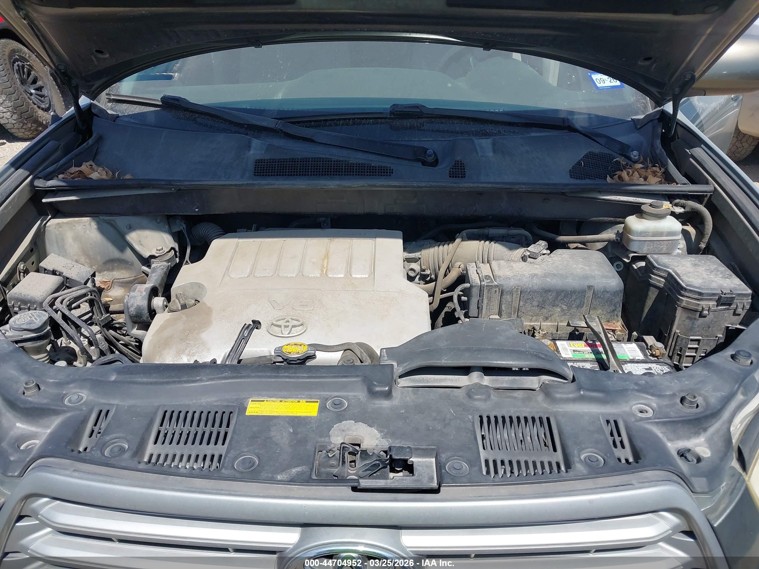 TOYOTA HIGHLANDER image 10