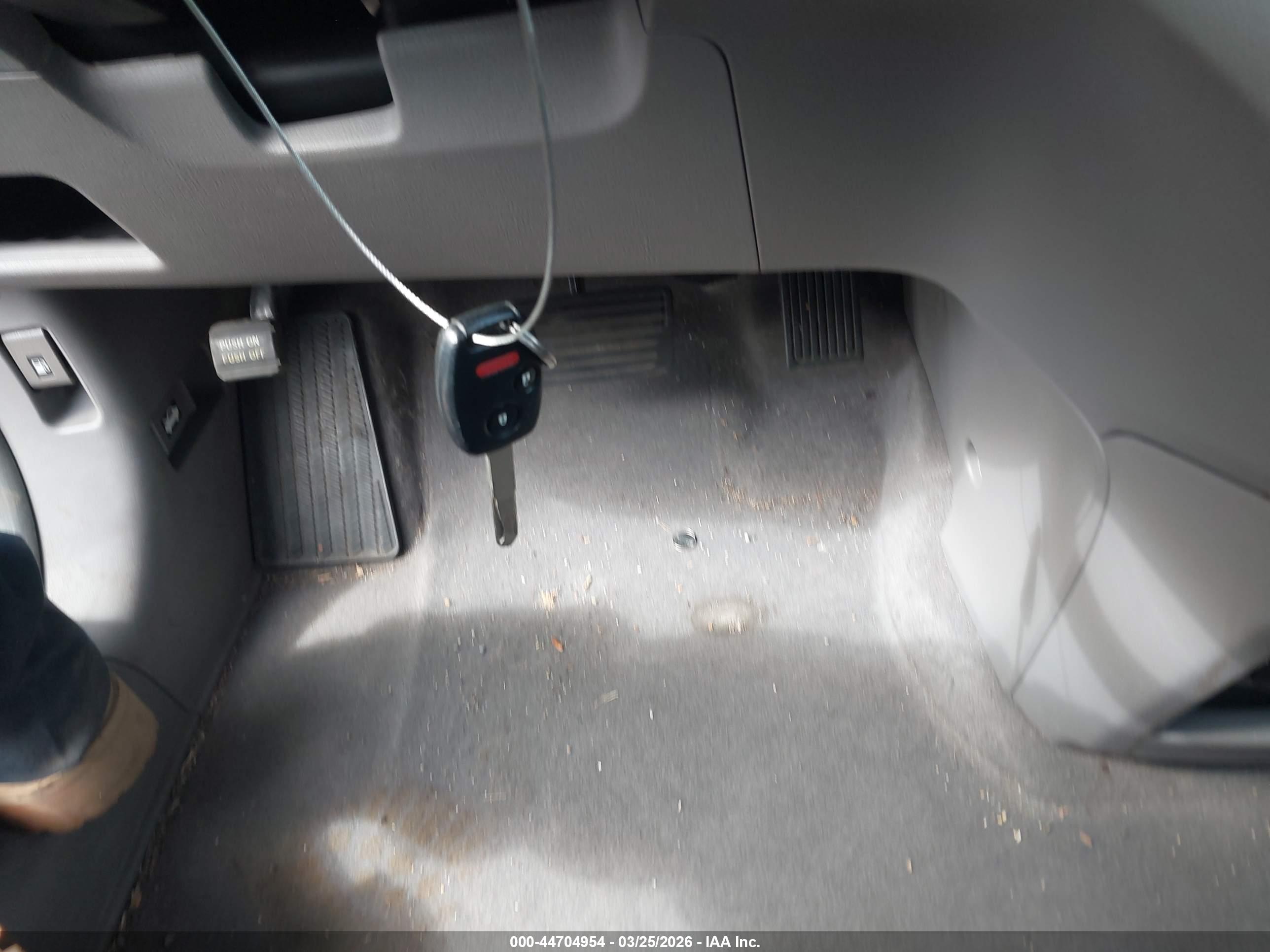 HONDA CR-V image 11