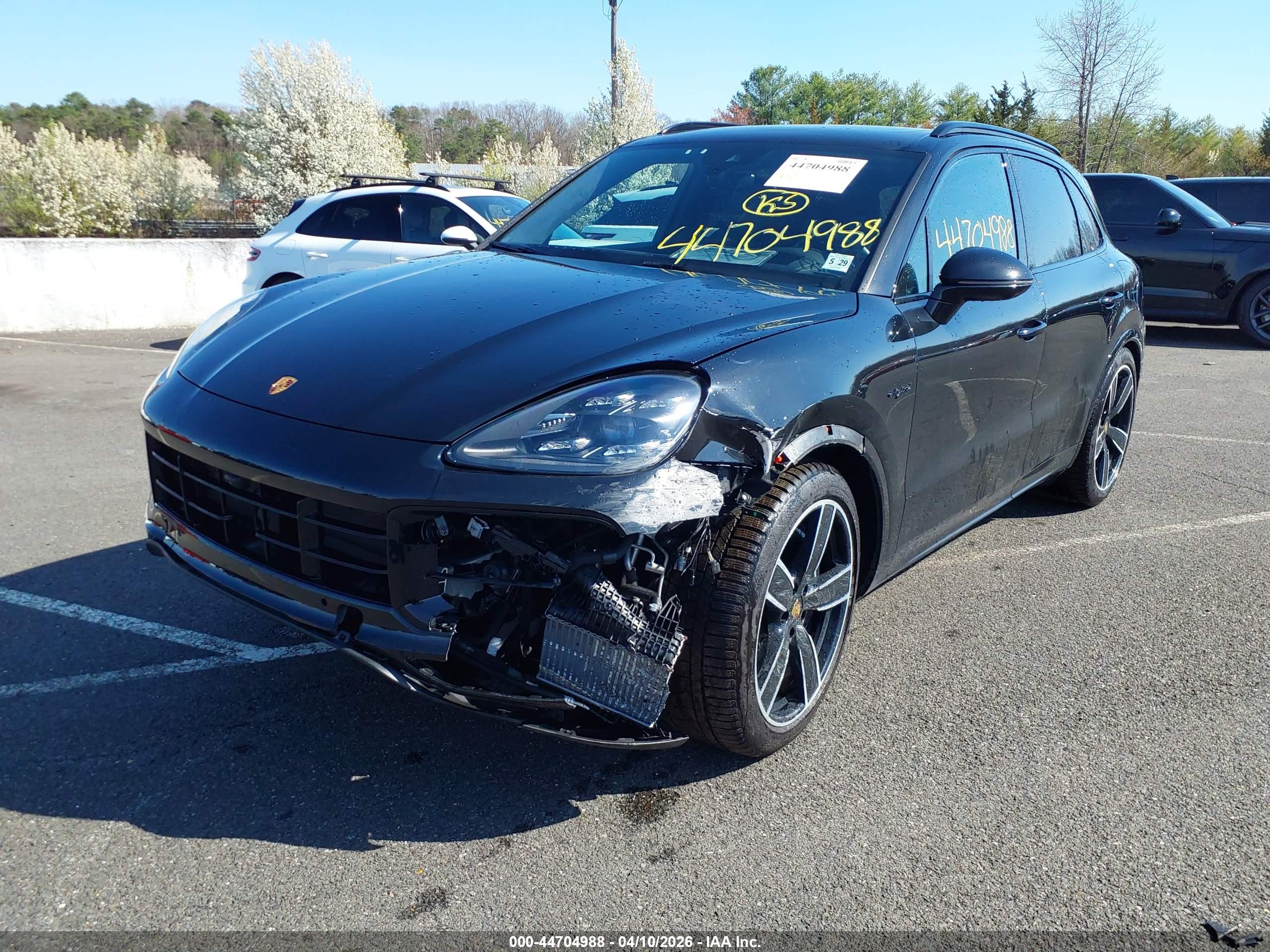 PORSCHE CAYENNE image 2