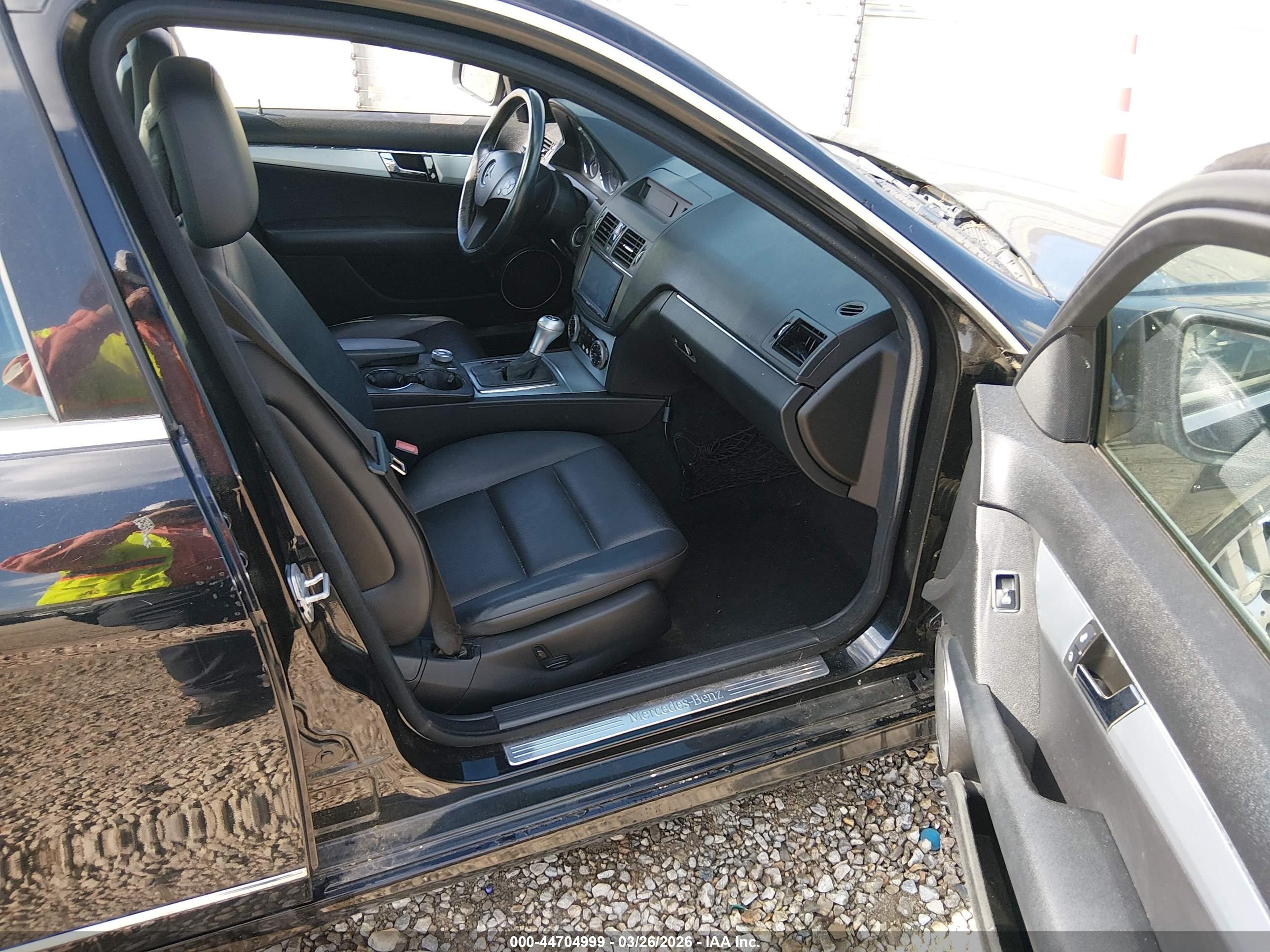 MERCEDES-BENZ C image 5