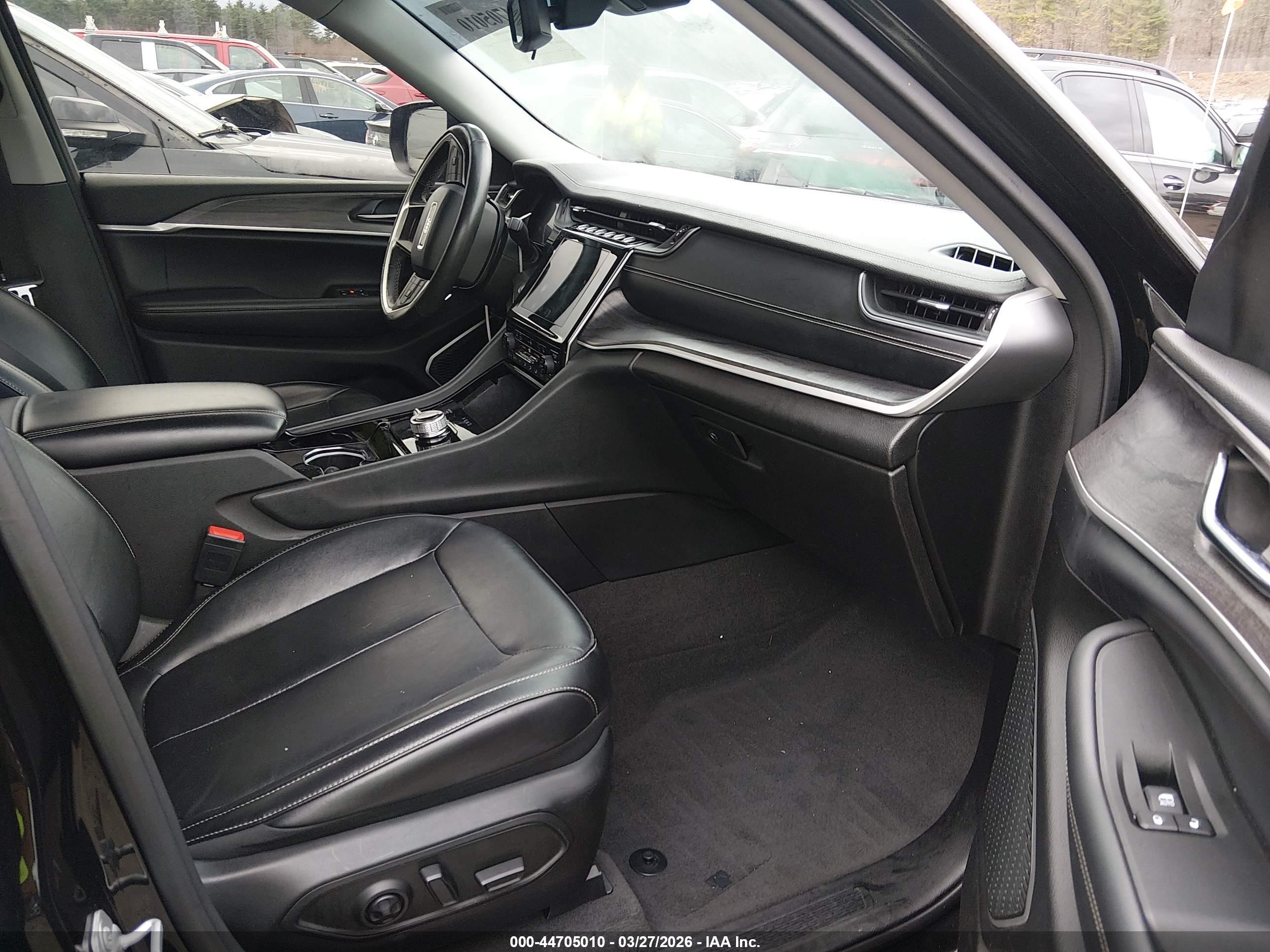 JEEP GRAND image 5