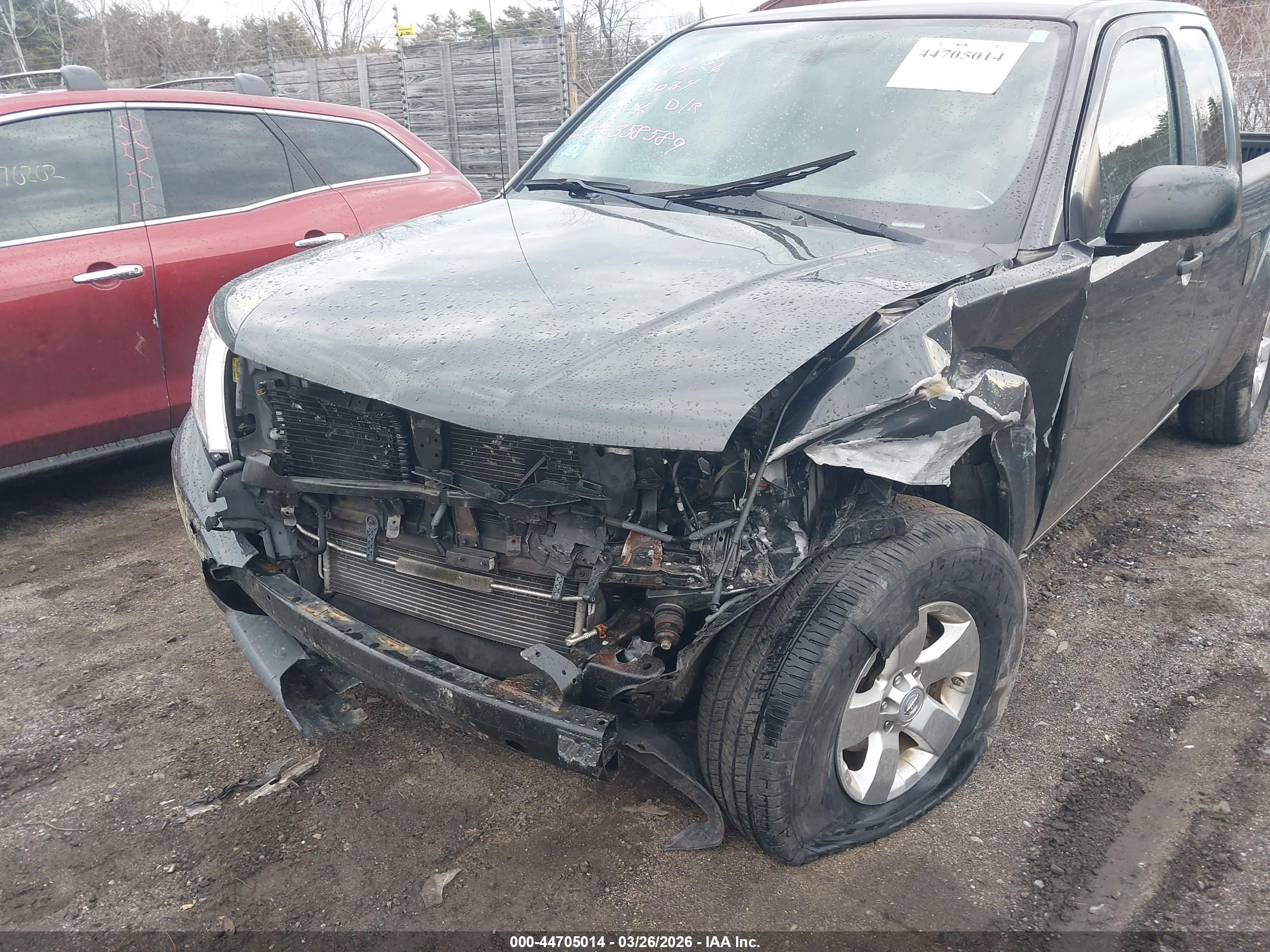 NISSAN FRONTIER image 6