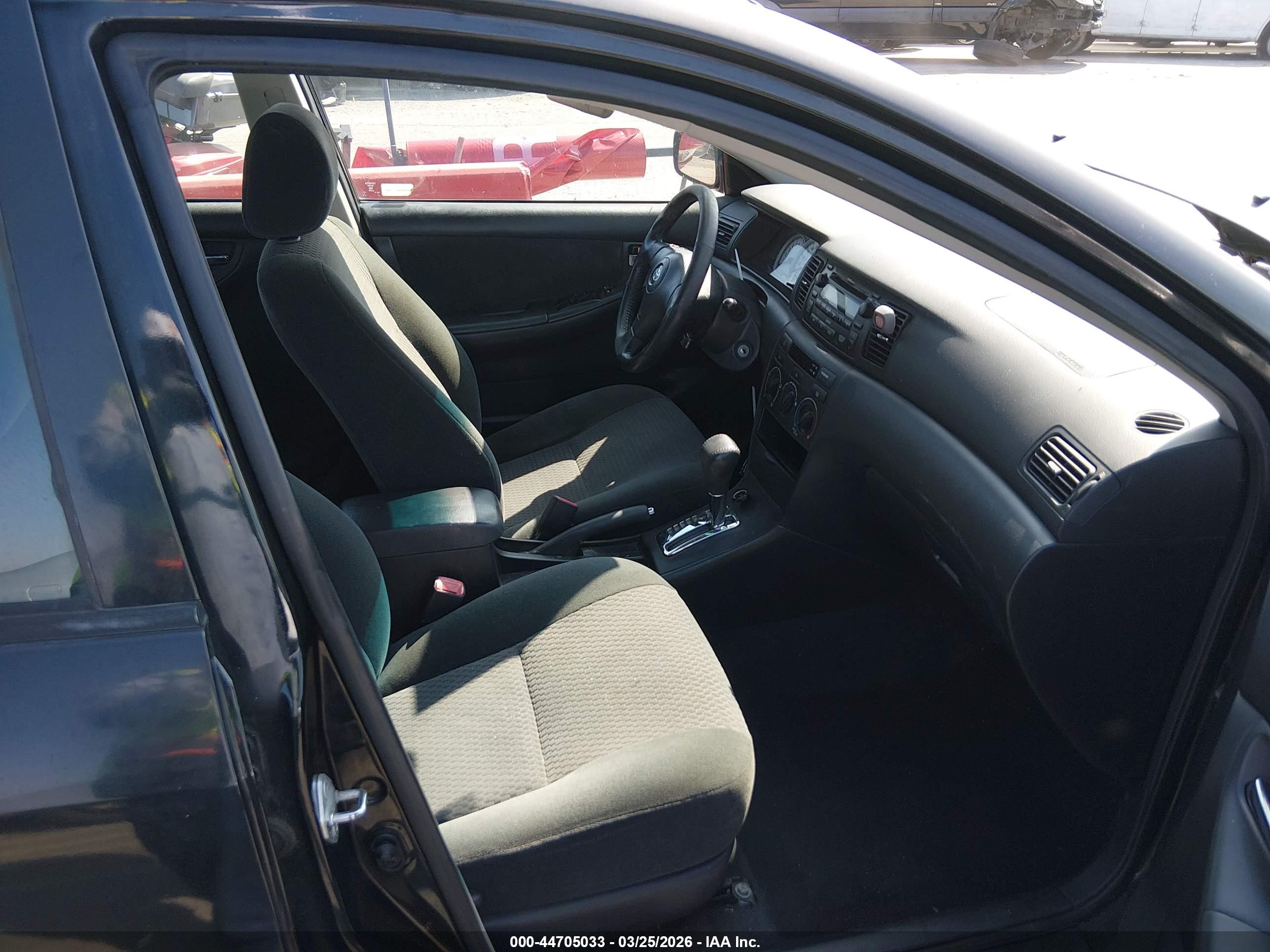 TOYOTA COROLLA image 5