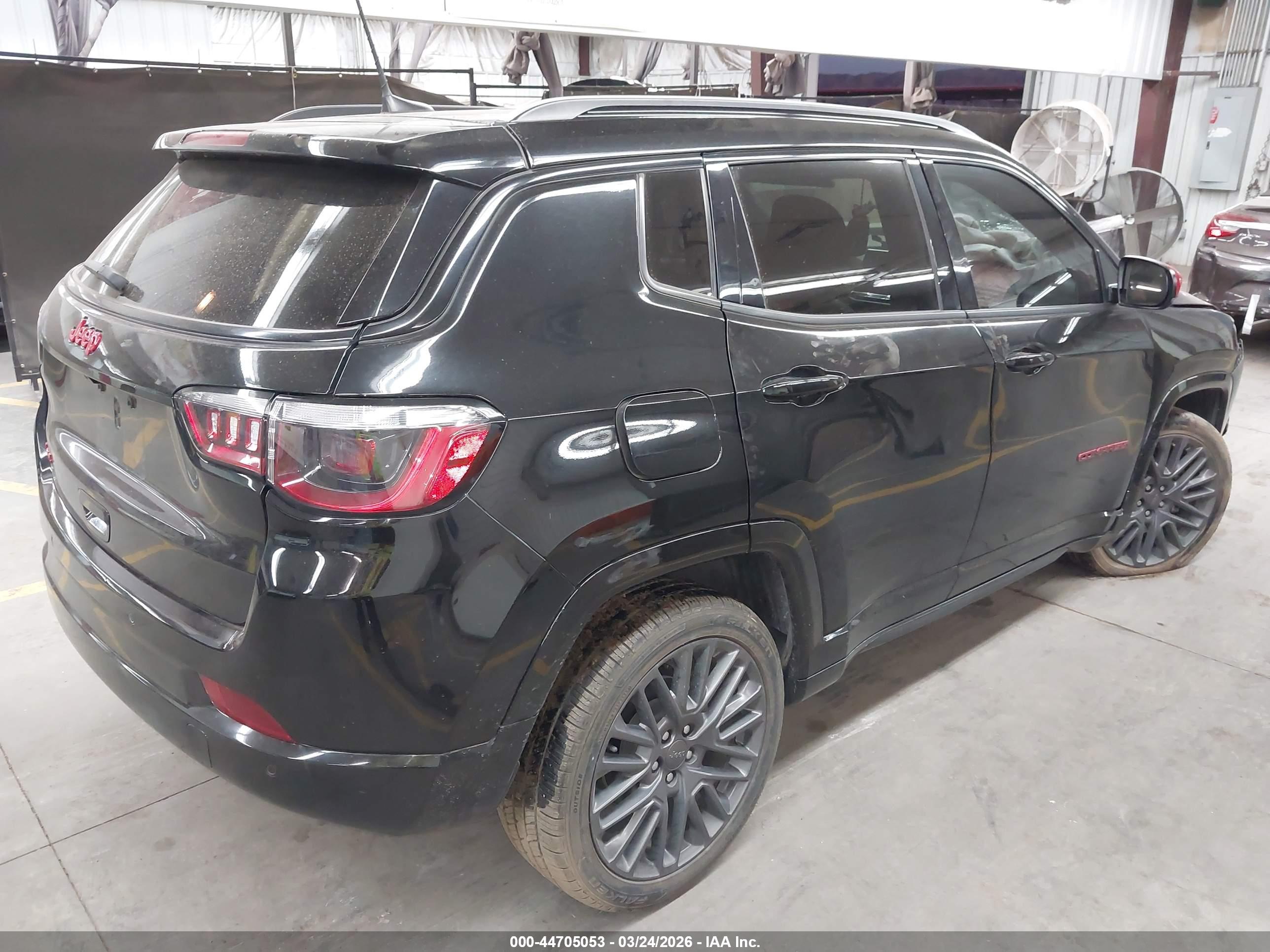 JEEP COMPASS image 4