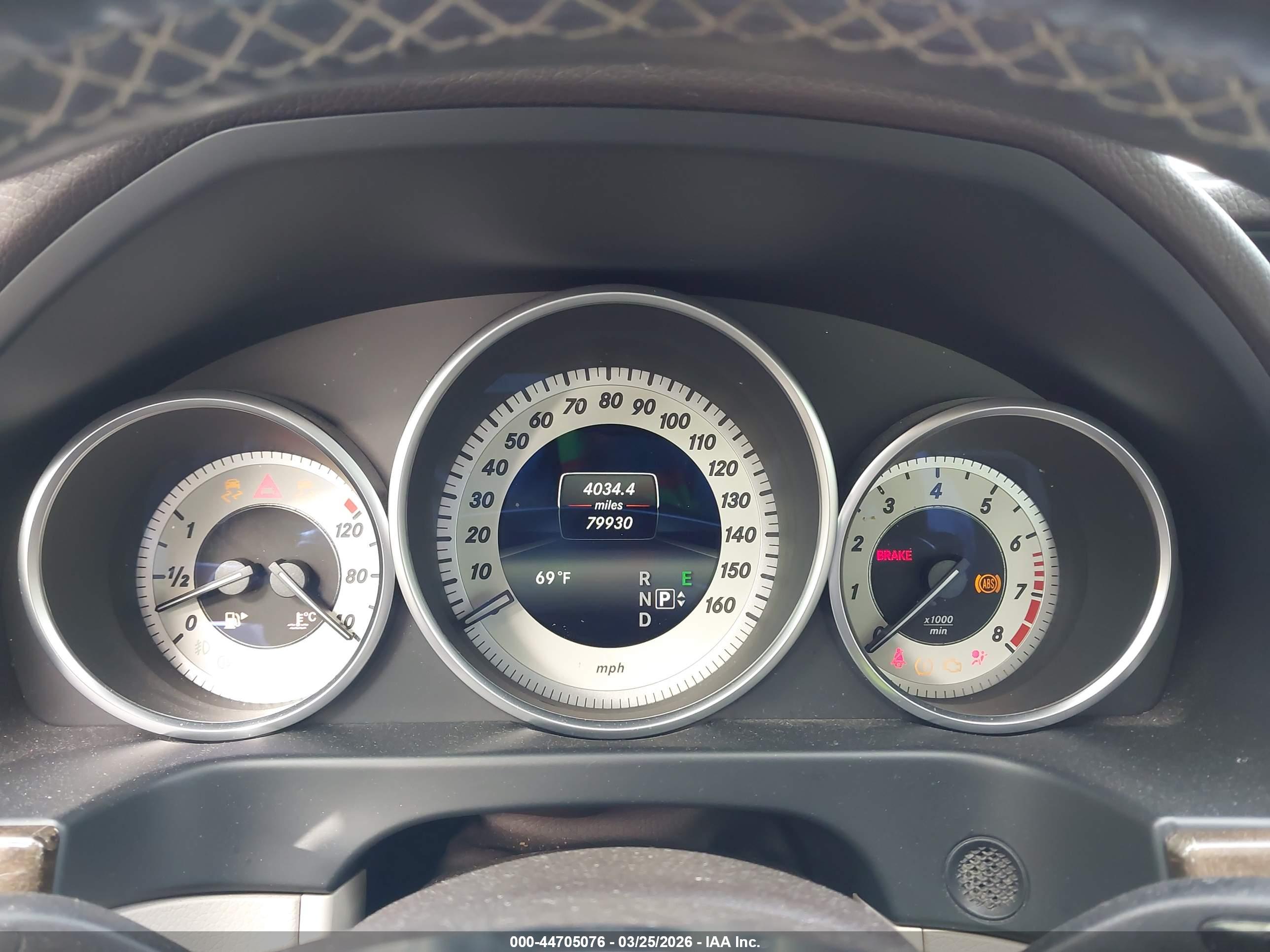 MERCEDES-BENZ E image 7