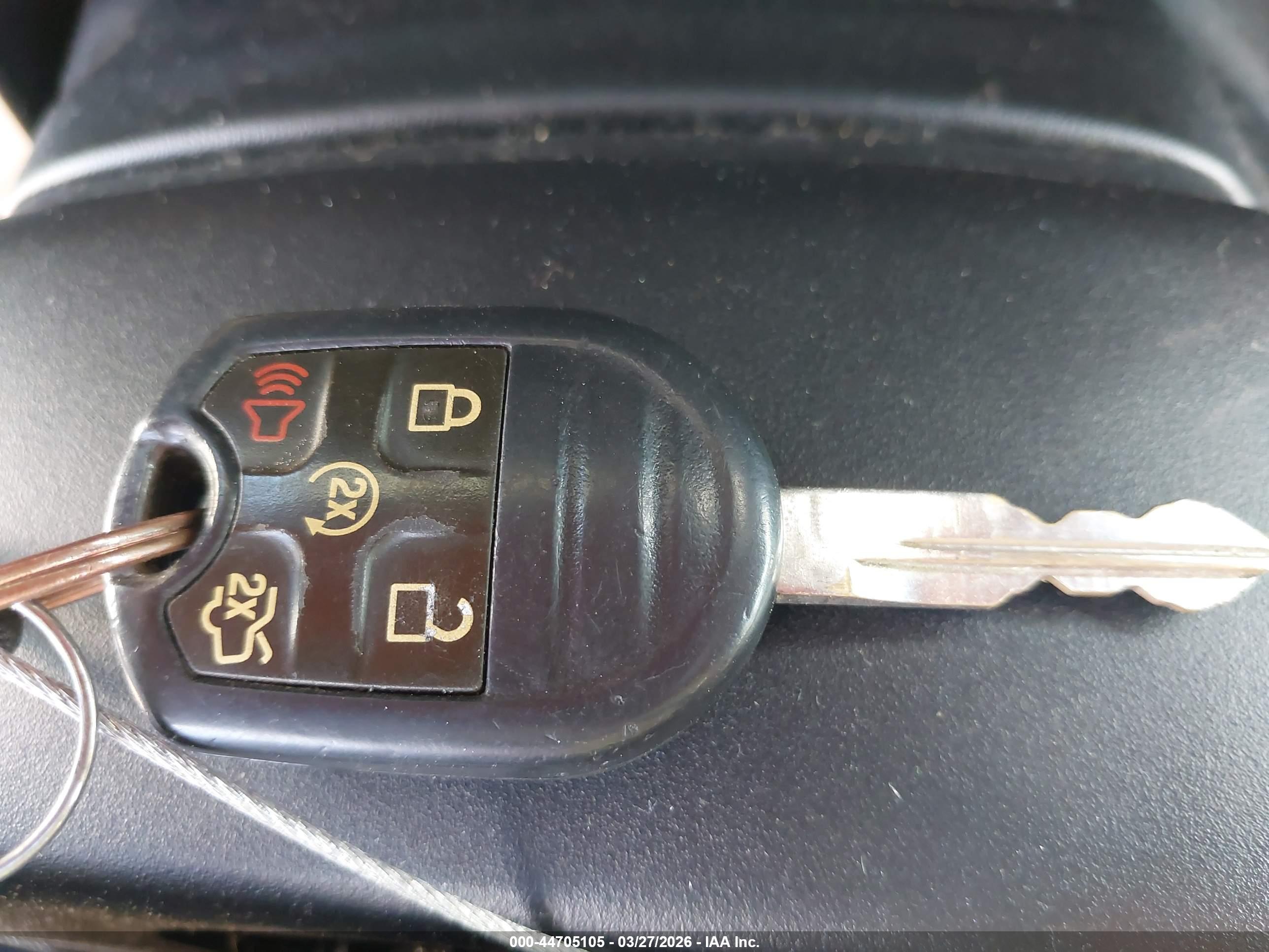FORD EXPEDITION image 11