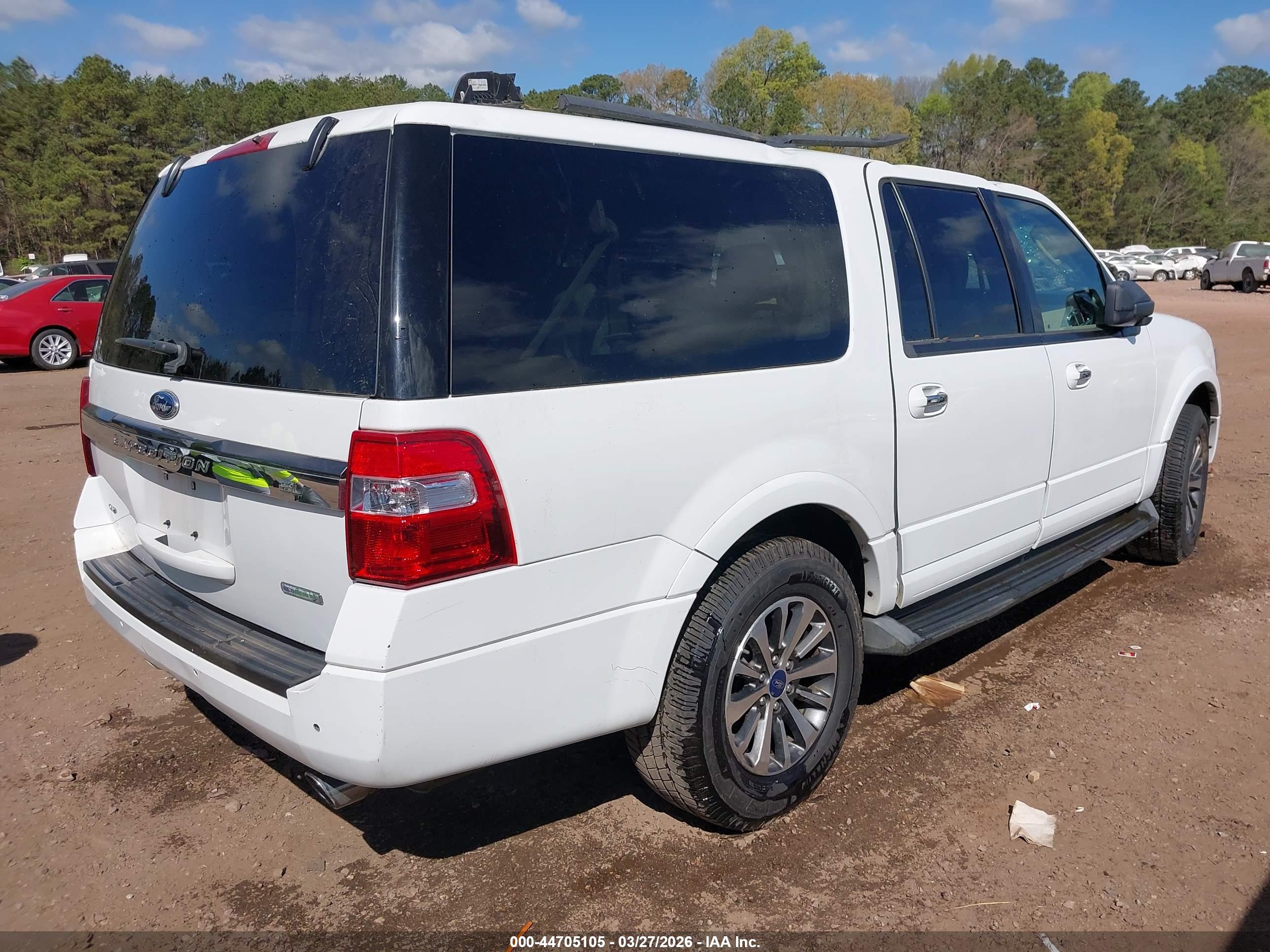 FORD EXPEDITION image 4