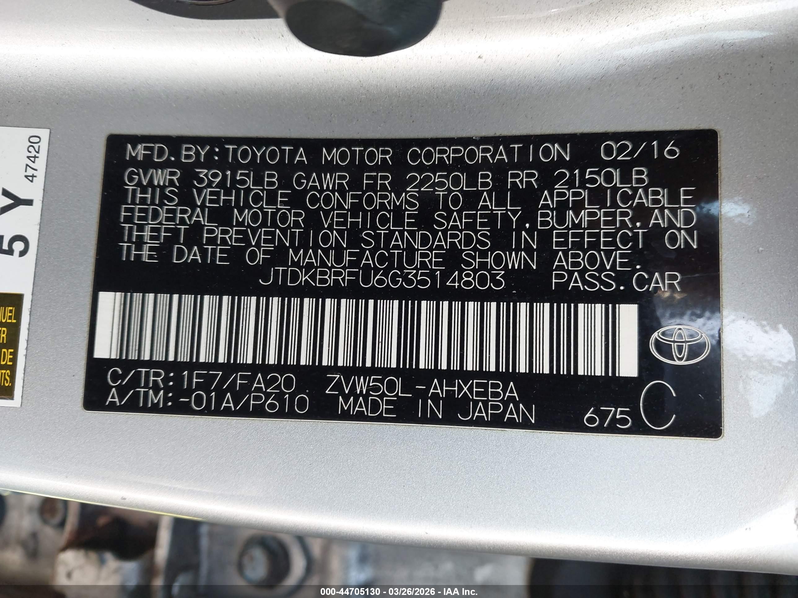 TOYOTA PRIUS image 9