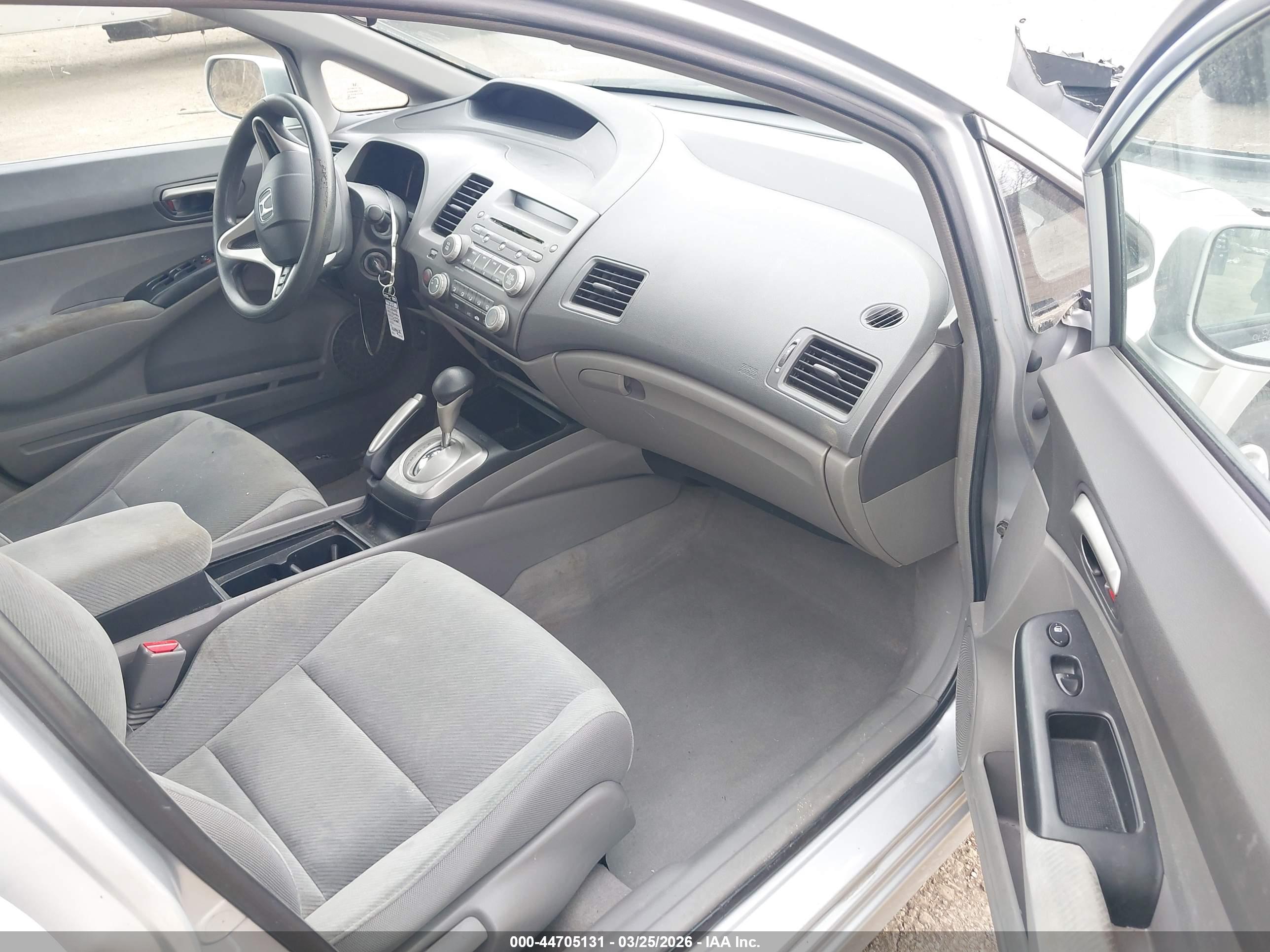HONDA CIVIC image 5