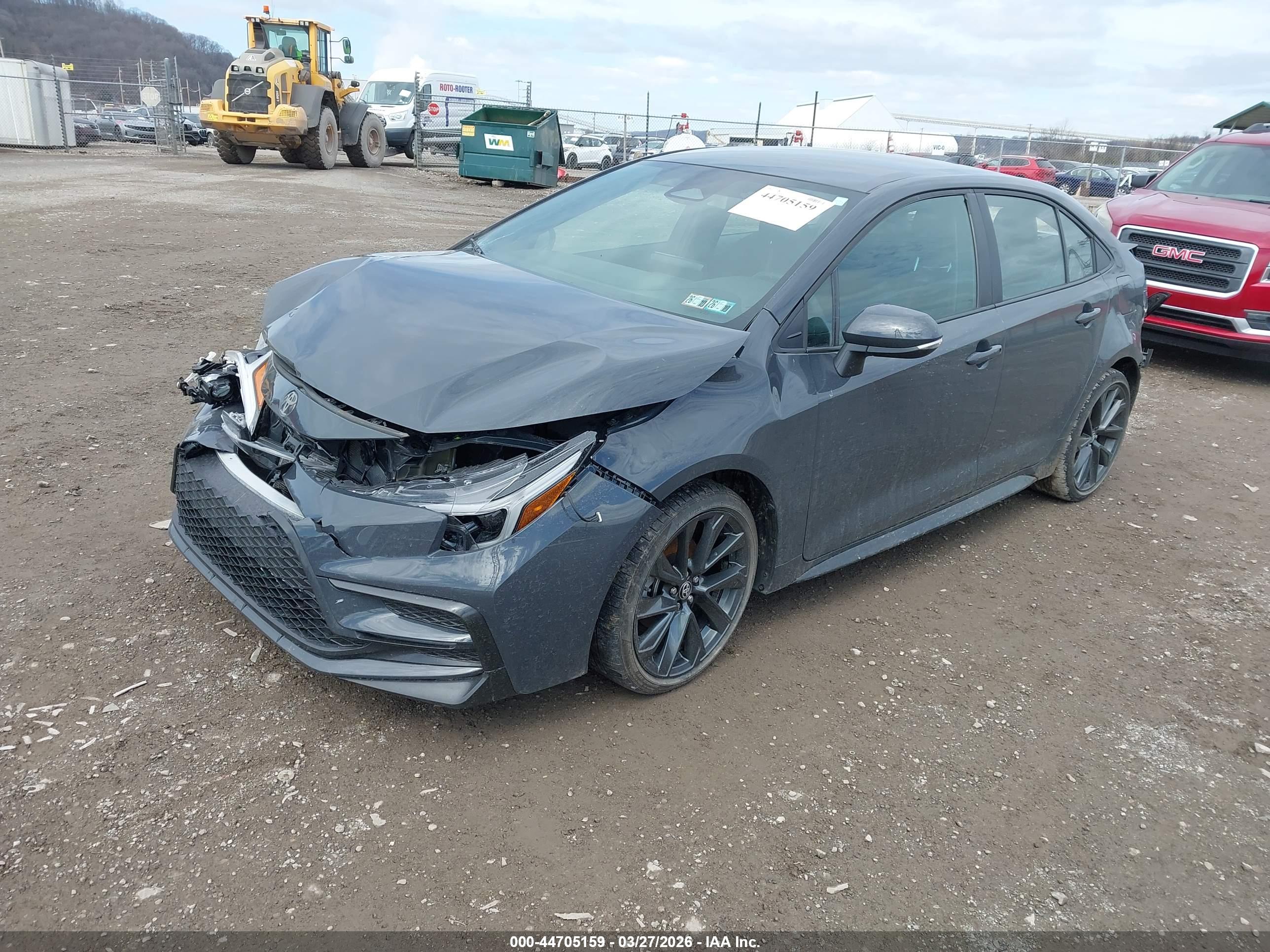 TOYOTA COROLLA image 2