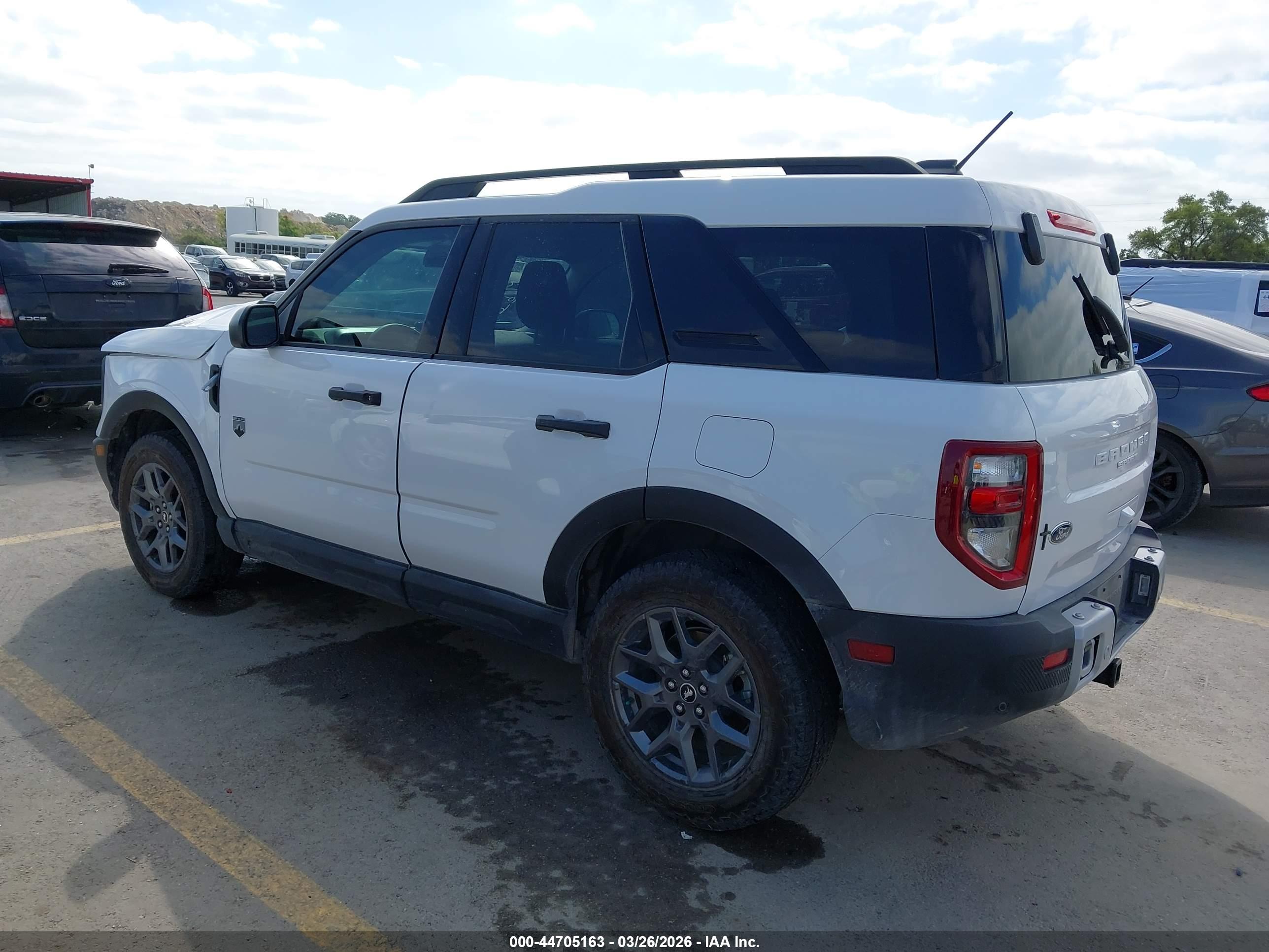 FORD BRONCO image 3