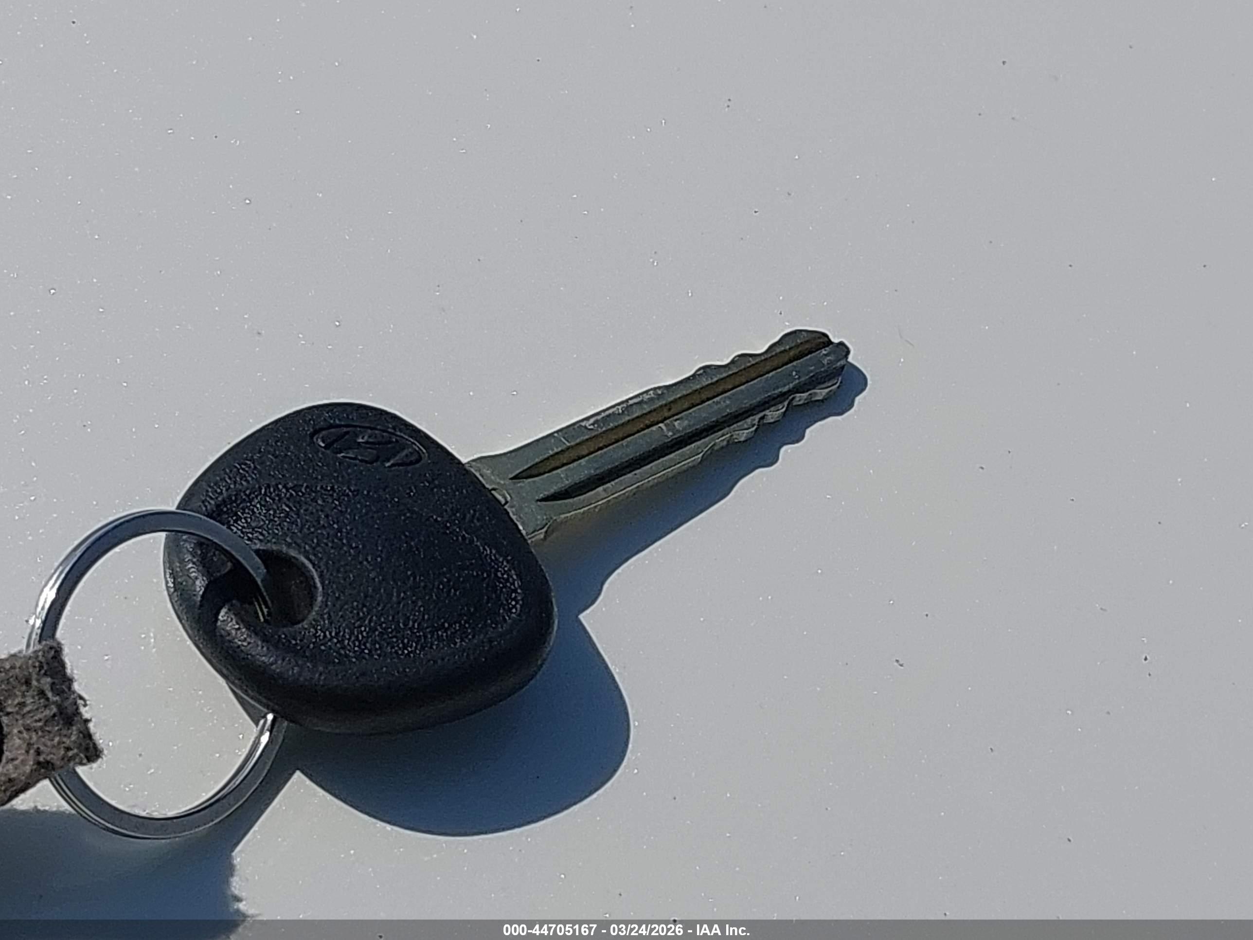 HYUNDAI ELANTRA image 11
