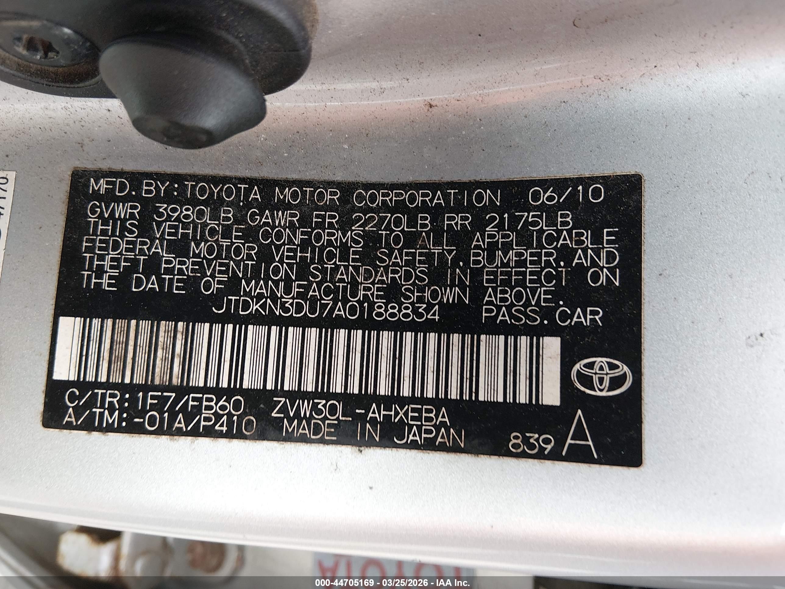 TOYOTA PRIUS image 9