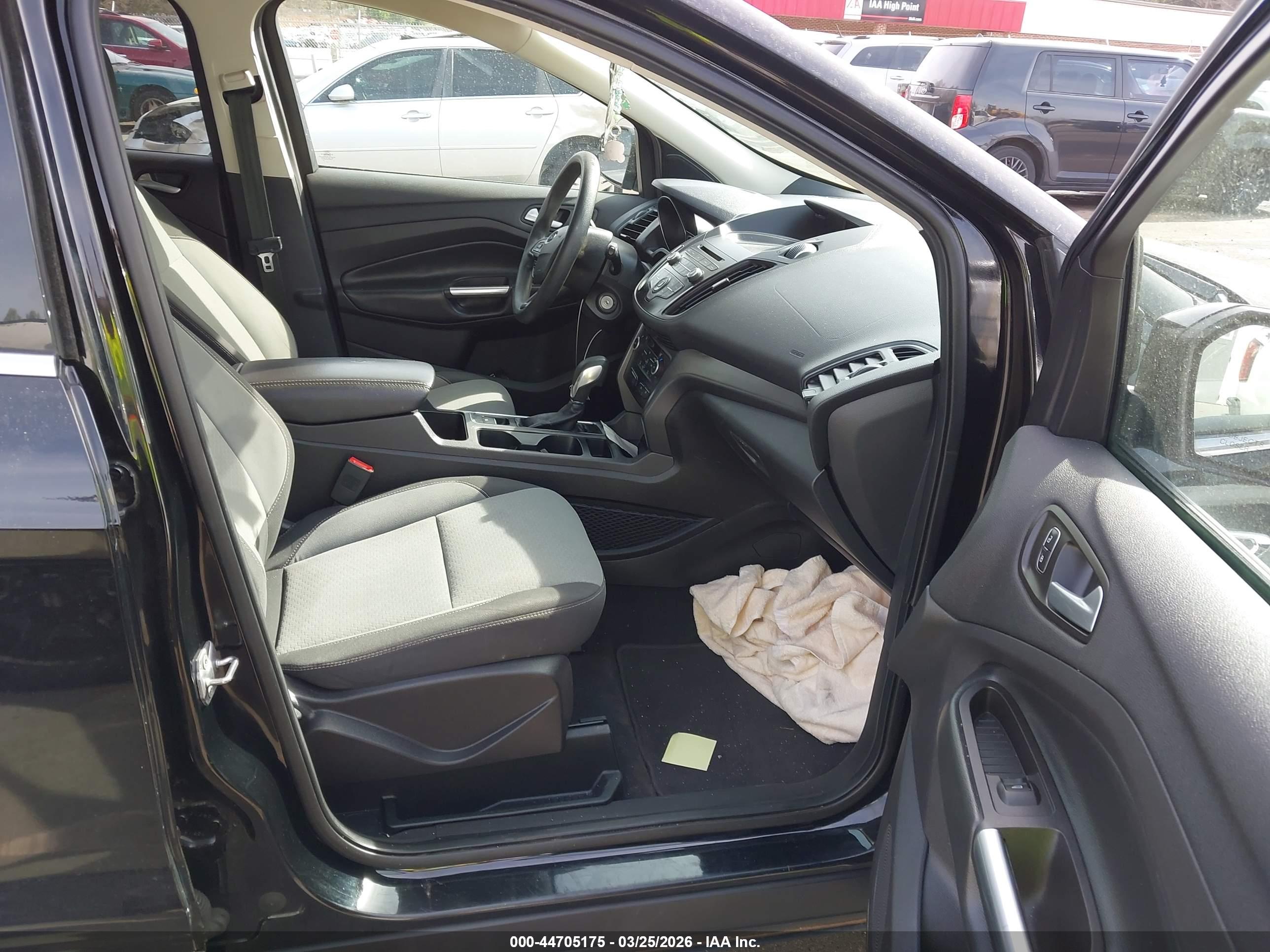 FORD ESCAPE image 5