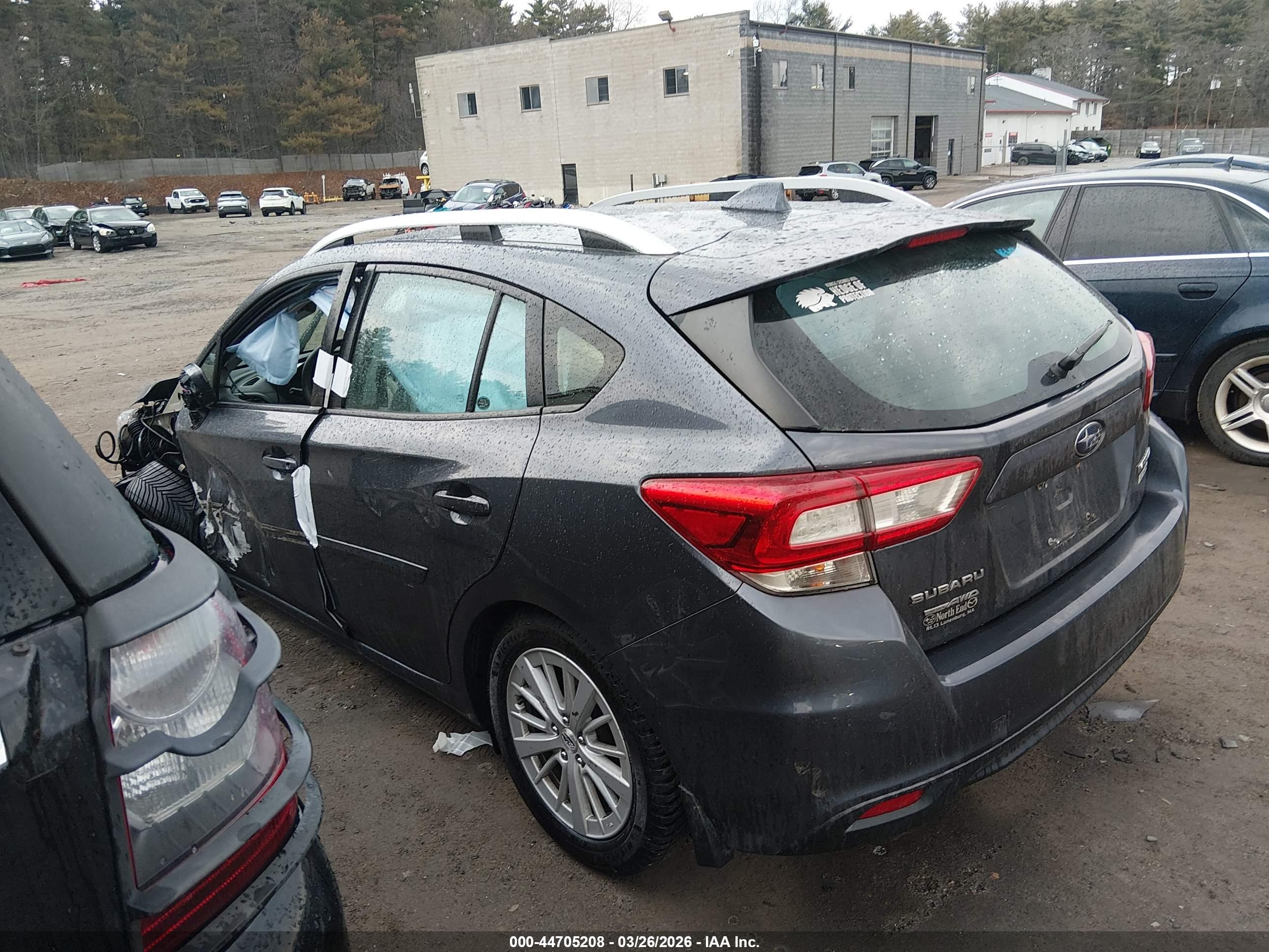 SUBARU IMPREZA image 3