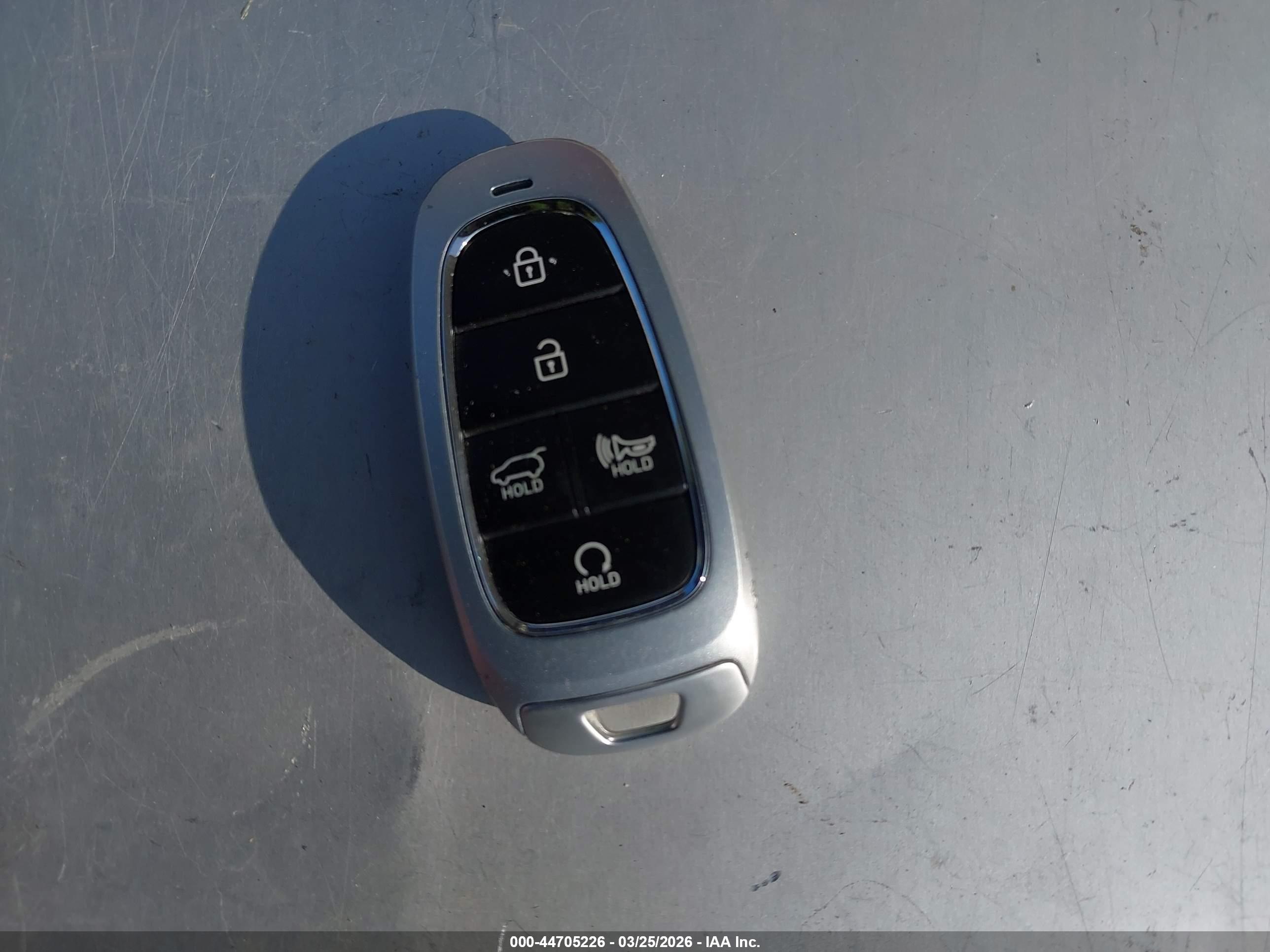 HYUNDAI TUCSON image 11